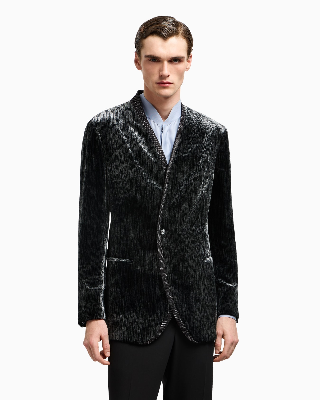 Upton Line lurex velvet and rhinestone tuxedo jacket Slide 3