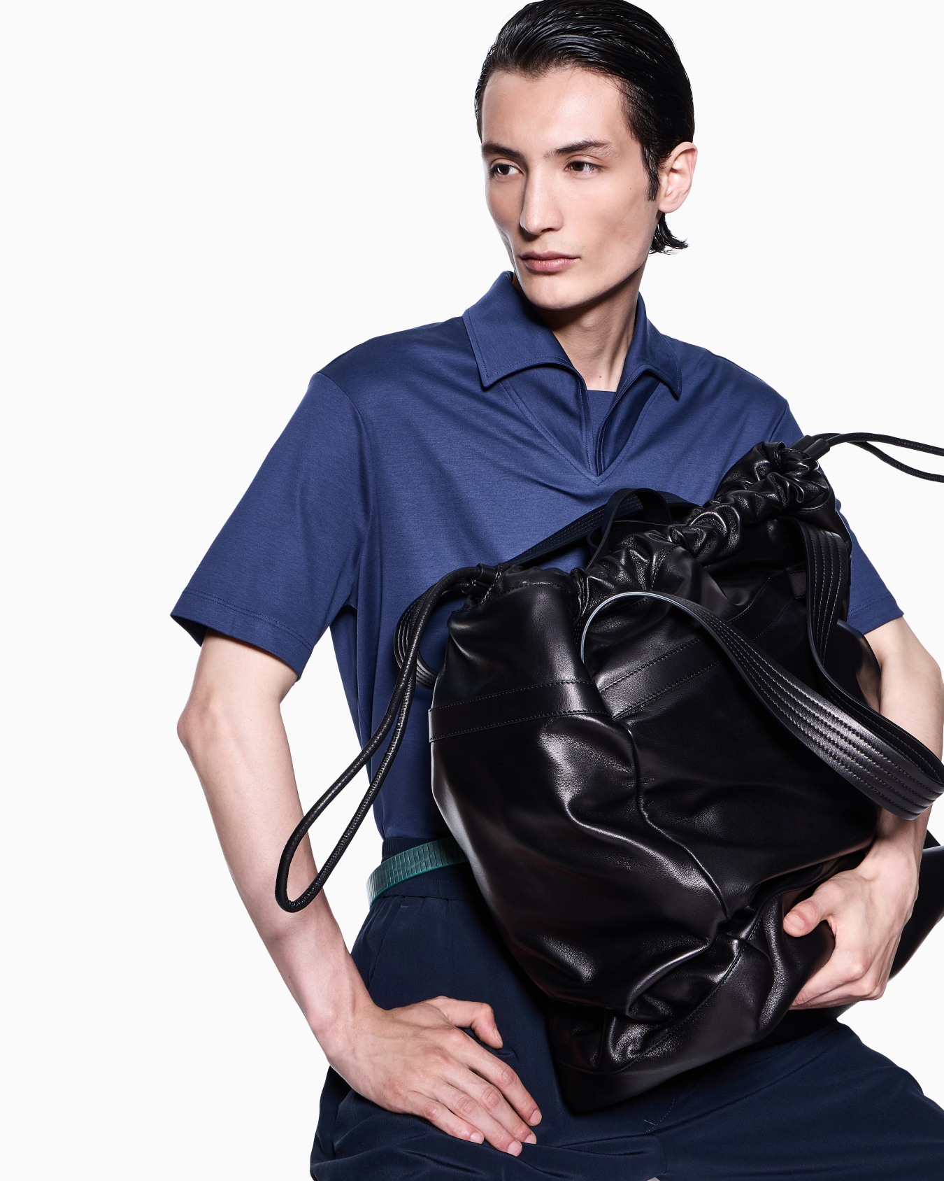 Pantalon sans pince en crêpe de soie Diapositive 5