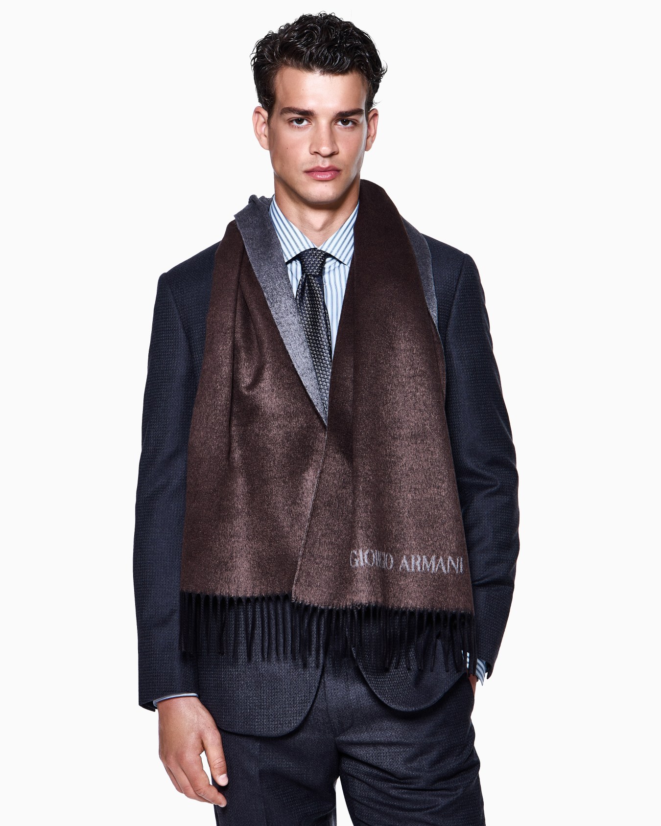 Silk and cashmere scarf Slide 2