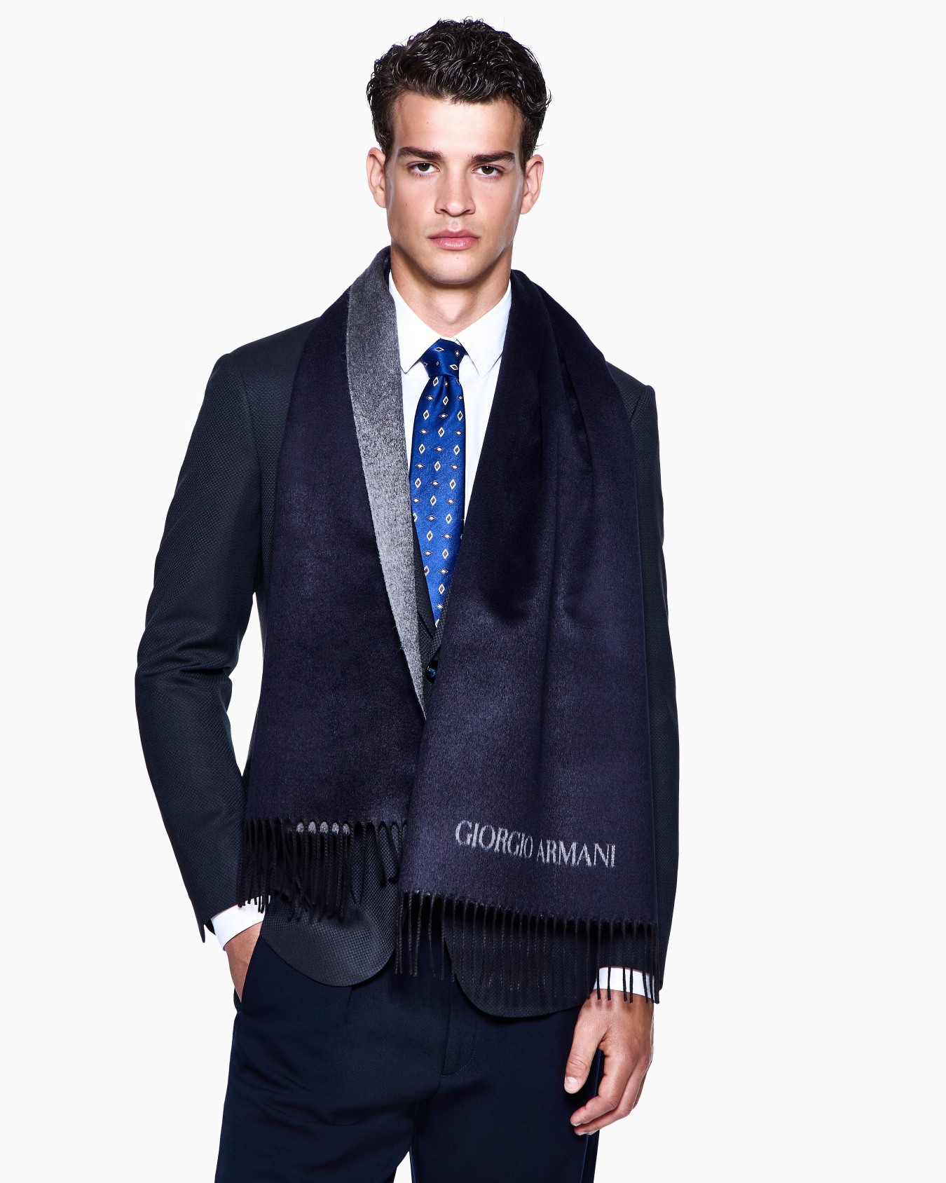 Silk and cashmere scarf Slide 2