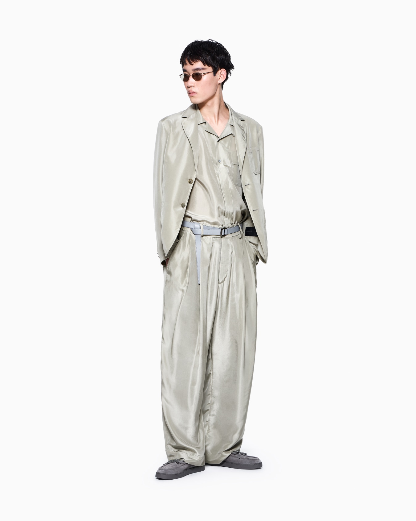 Blazer regular fit in silk habotai with cupro lining Slide 1