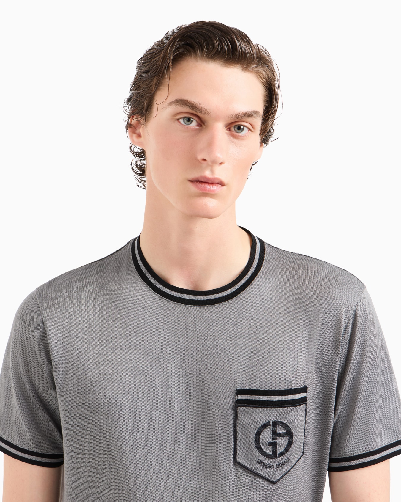 T-shirt in silk piqué jersey Slide 5