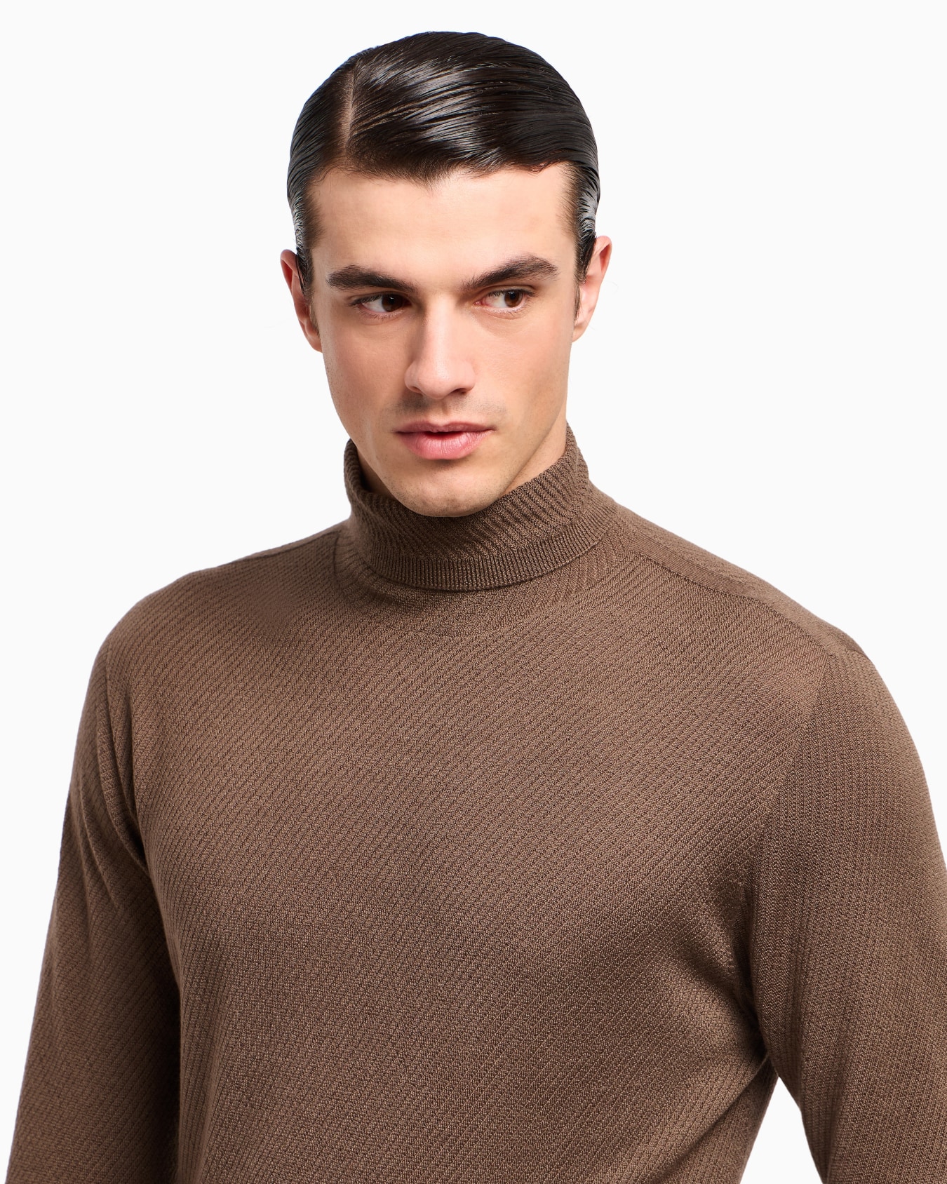 Virgin wool, silk and cashmere mock-neck jumper Slide 5