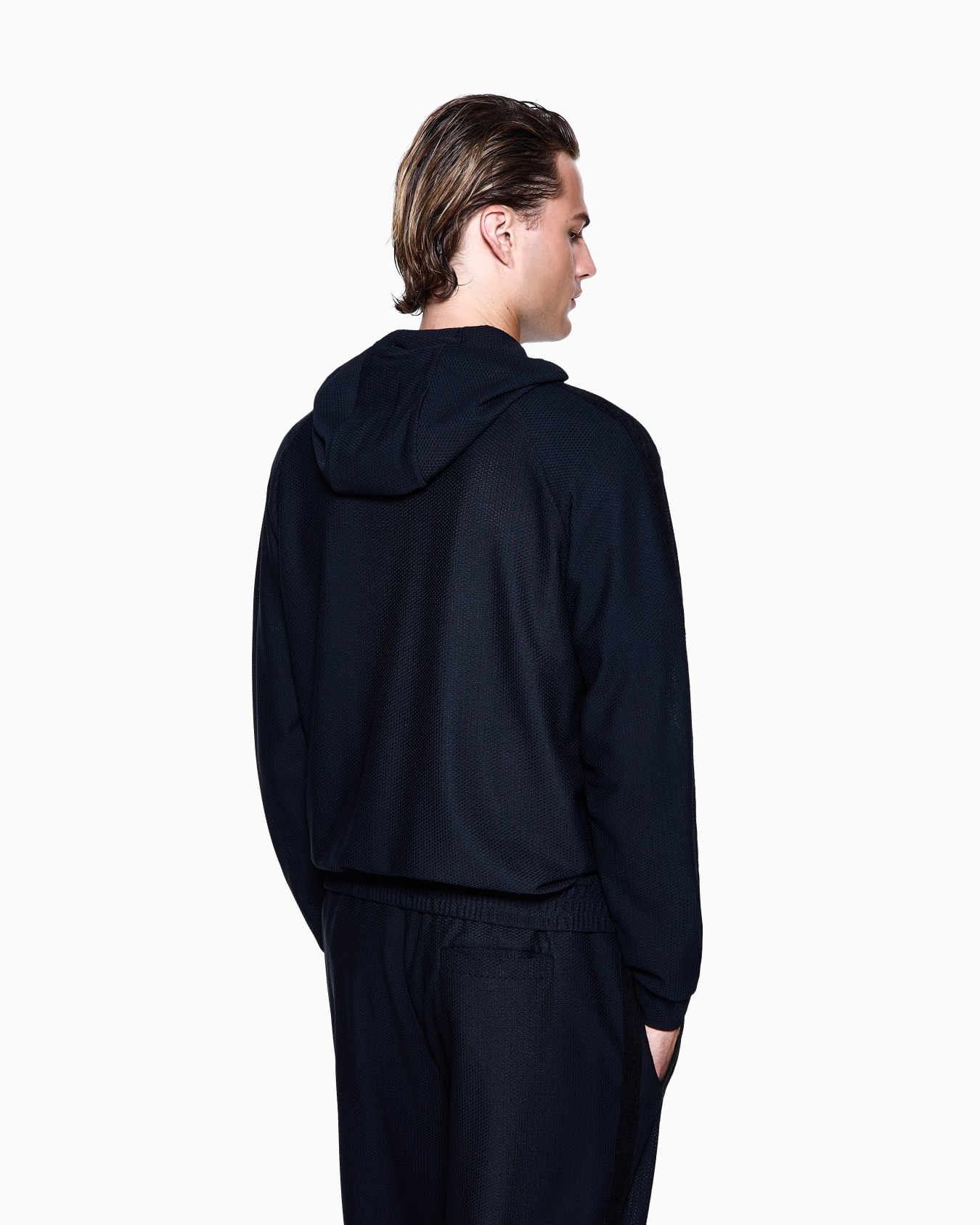 Hooded sweatshirt in technical waffle fabric Slide 2