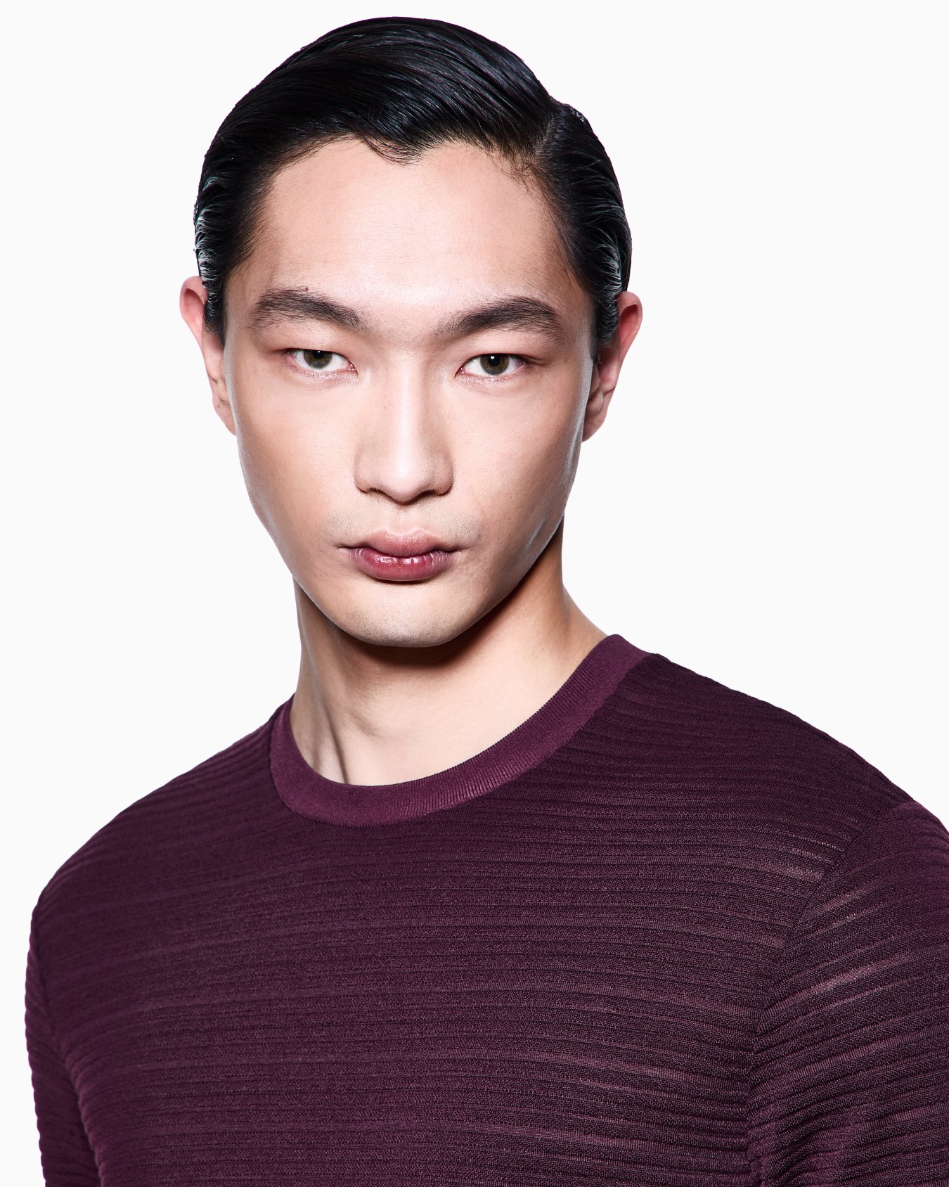 Wool jersey crew-neck T-shirt with a striped motif Slide 4