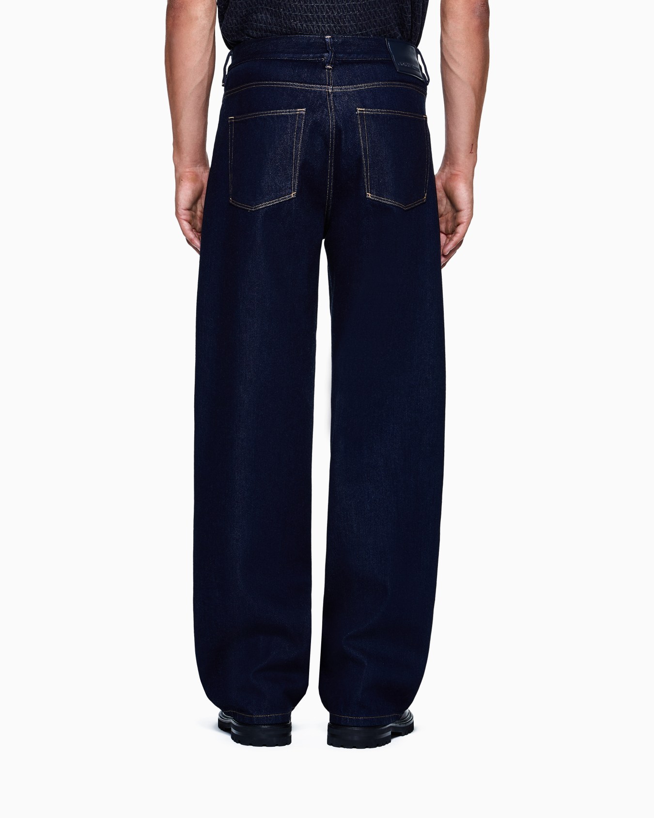 Pantalon 5 poches en denim de coton de luxe Diapositive 2
