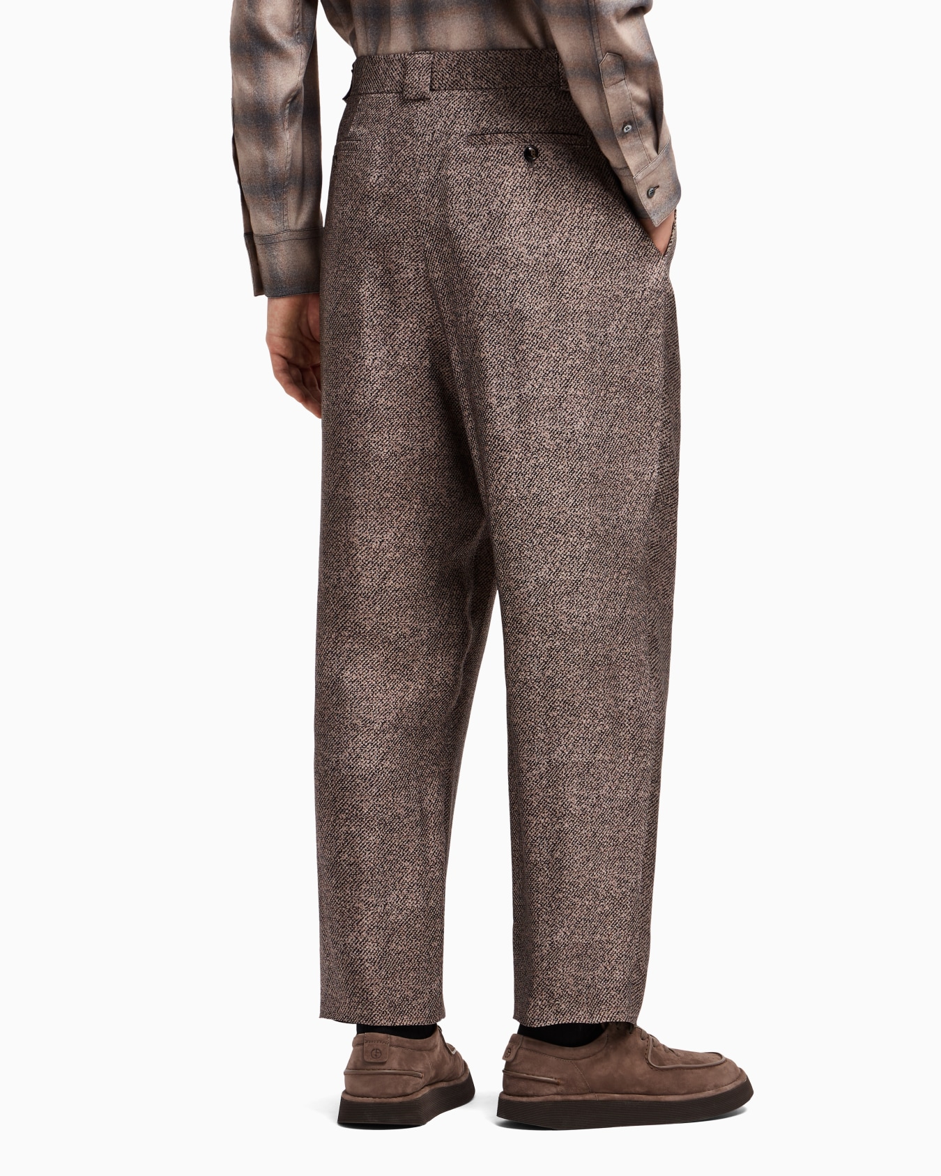 Textured Viscose Pleated Trousers Slide 3