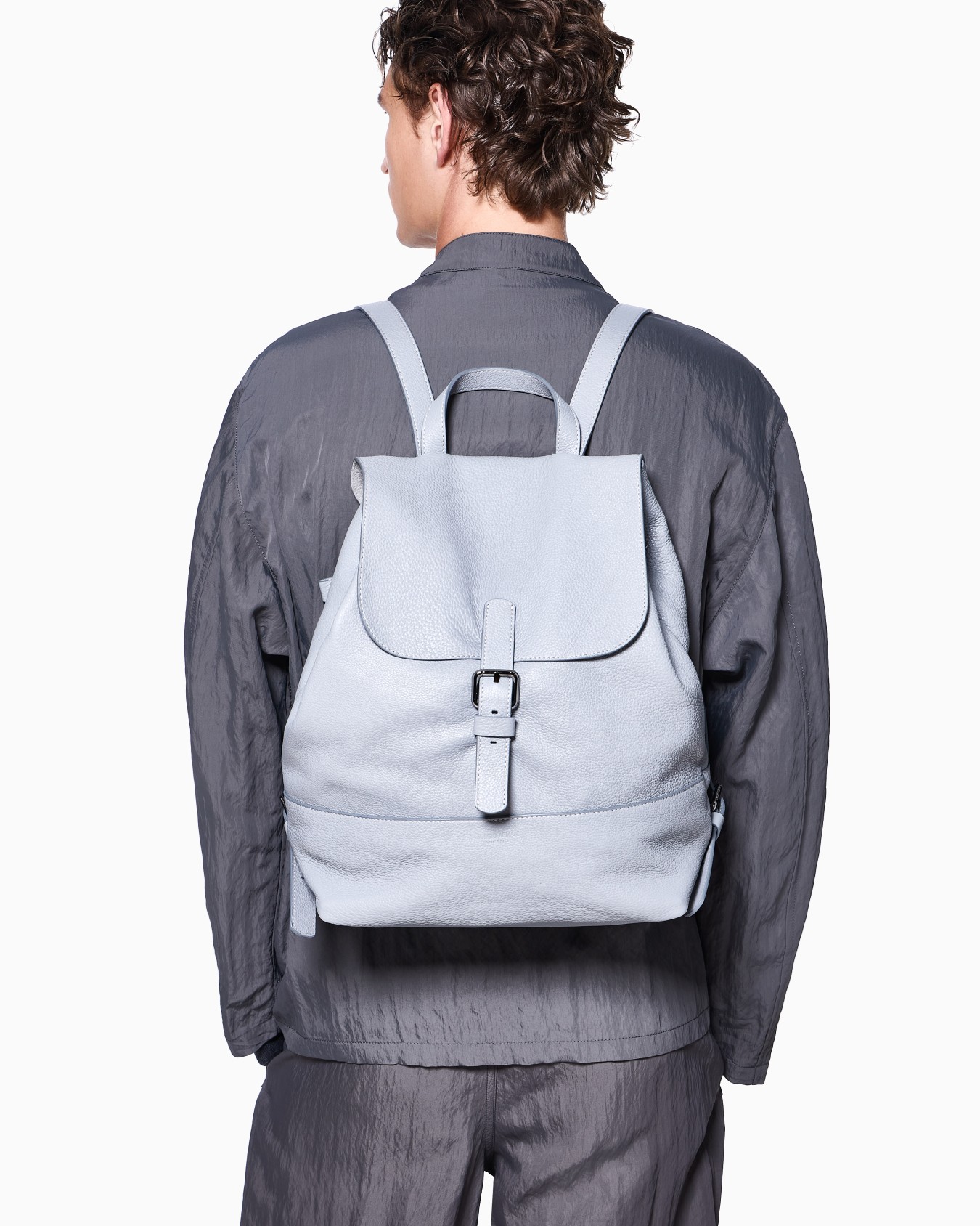 バックパック ペブルドレザー スライドする 5