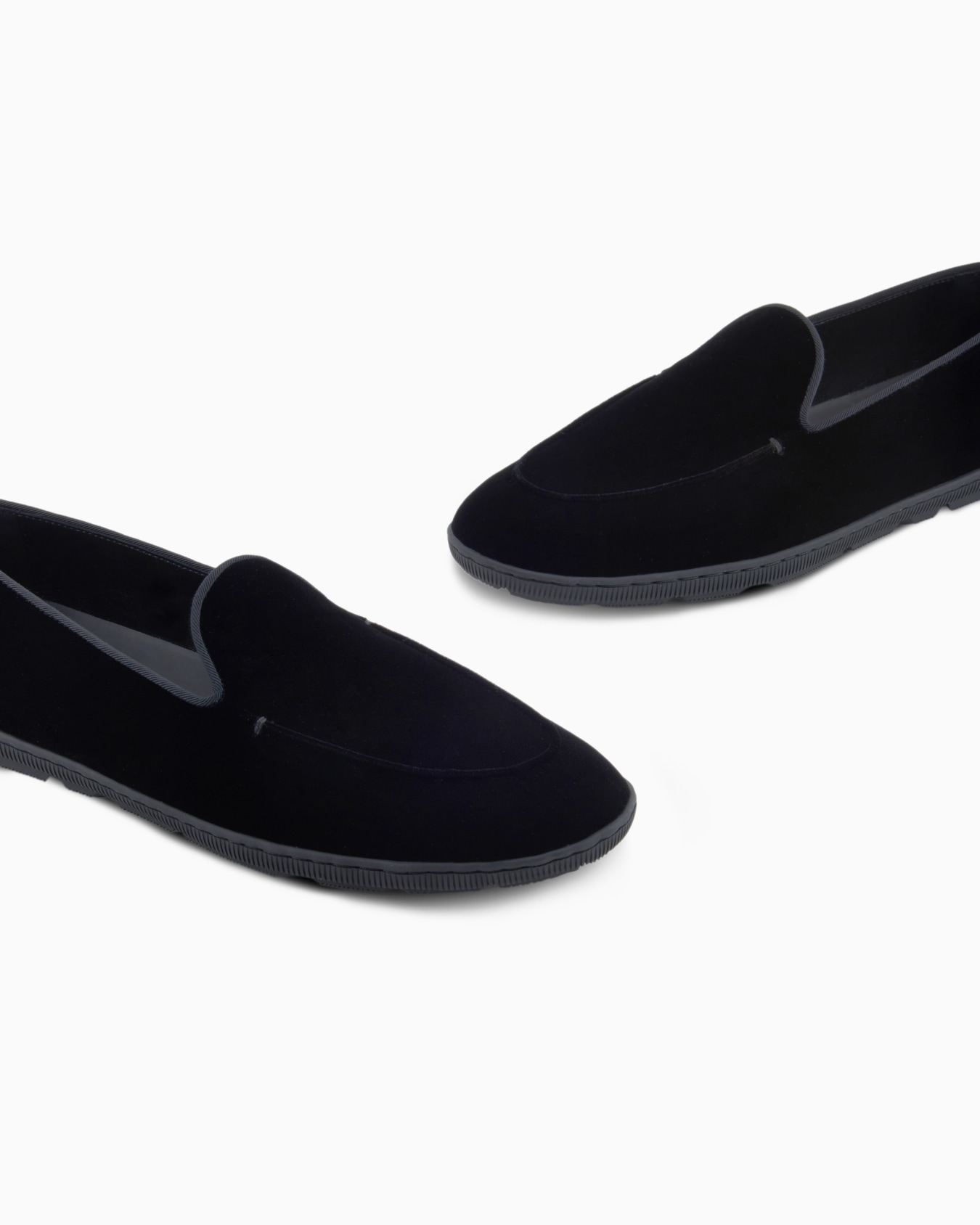 Velvet slip-ons Slide 4