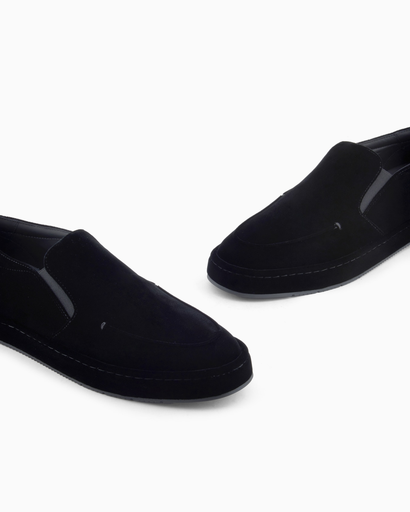 Giorgio’s velvet slip-ons Slide 4