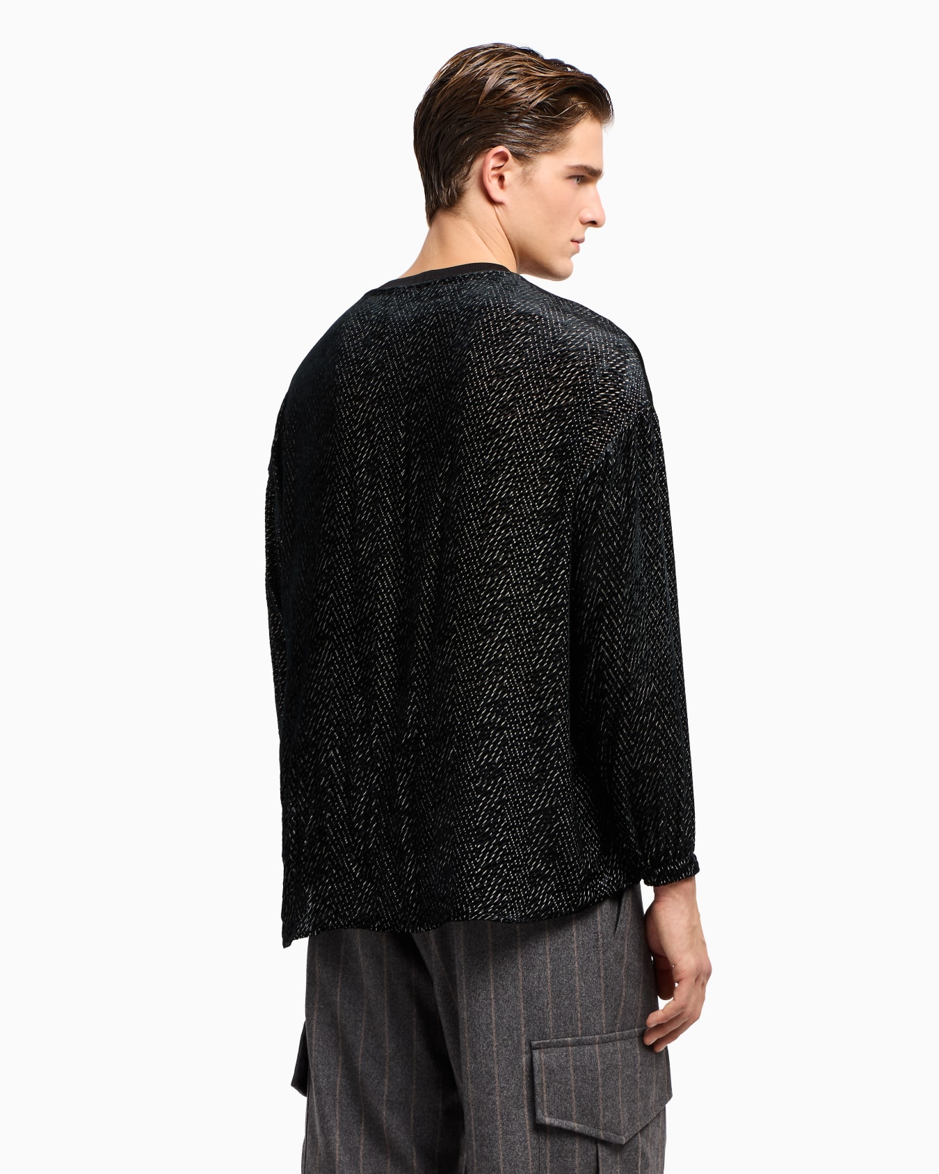 Crew-neck shirt in printed viscose and silk Slide 3
