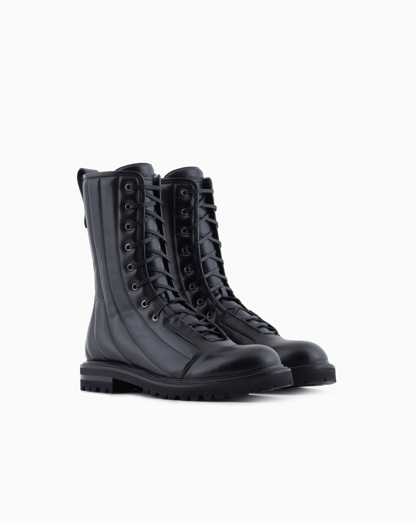 Botas altas en piel de becerro con acabado de napa Diapositiva 1