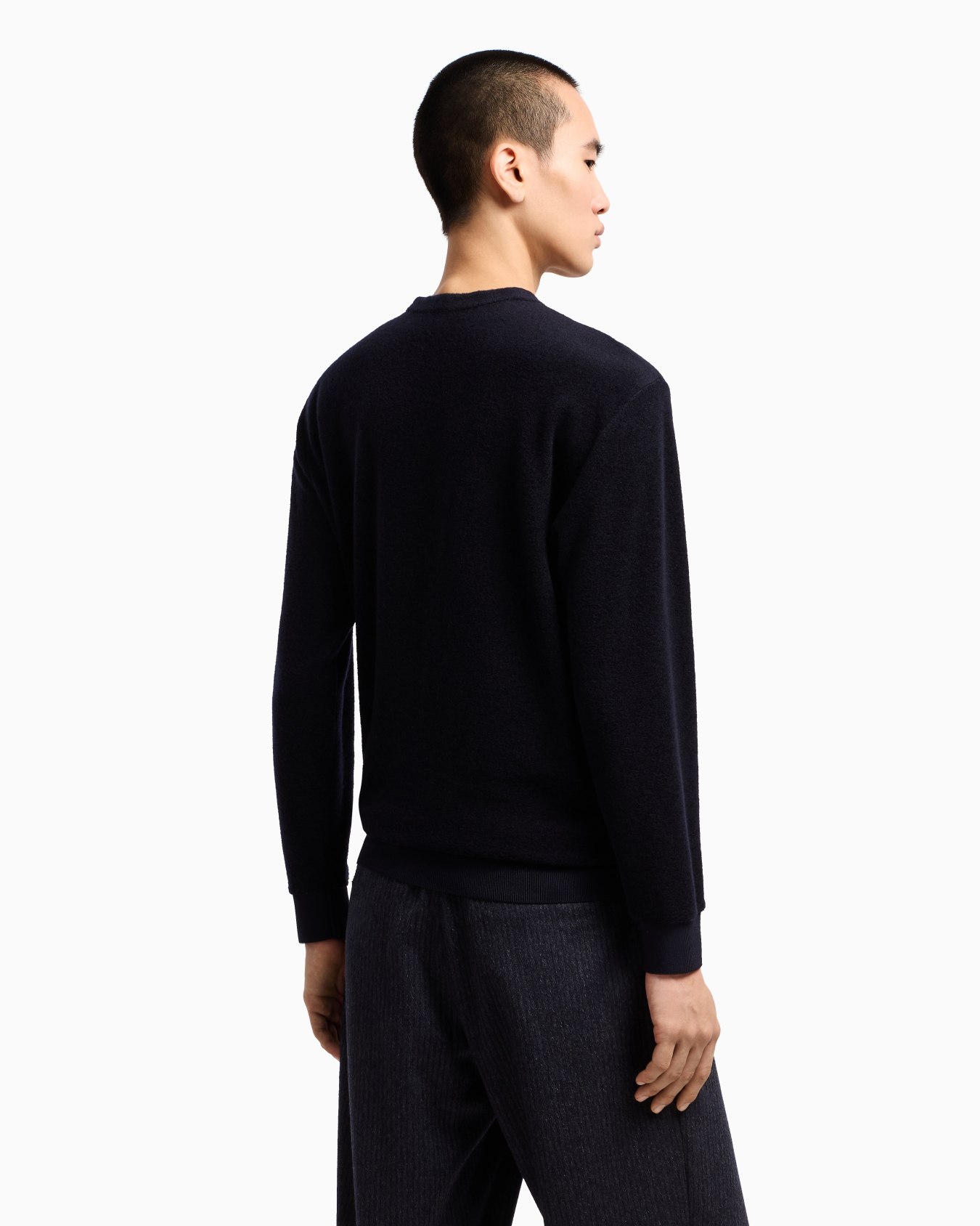 Pure cashmere jersey crew-neck jumper Slide 3