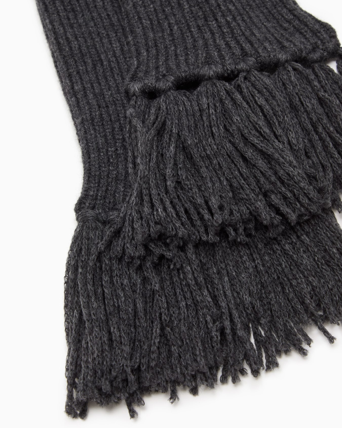 Ribbed cashmere scarf with neck warmer Slide 1