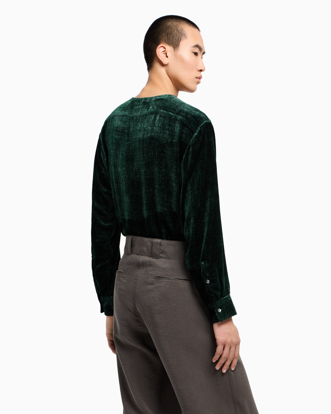 Printed velvet crew-neck shirt Slide 3