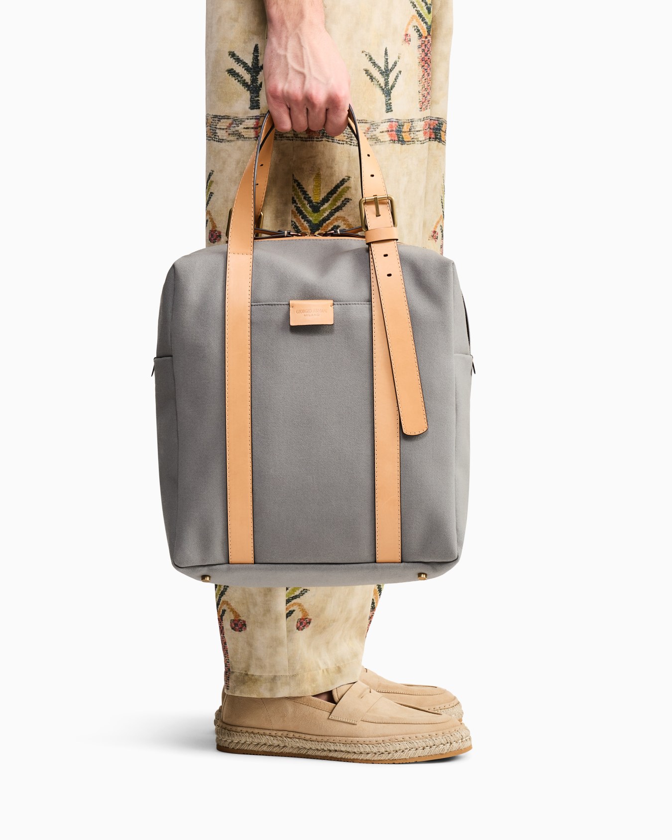 Canvas shopper bag with leather details Slide 5