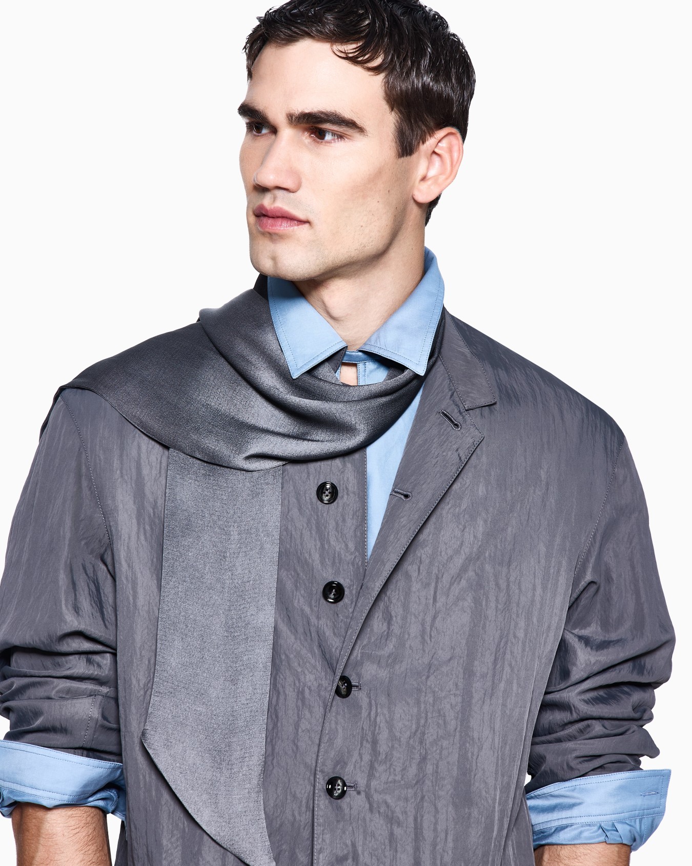 Schal aus Satin Folie 2