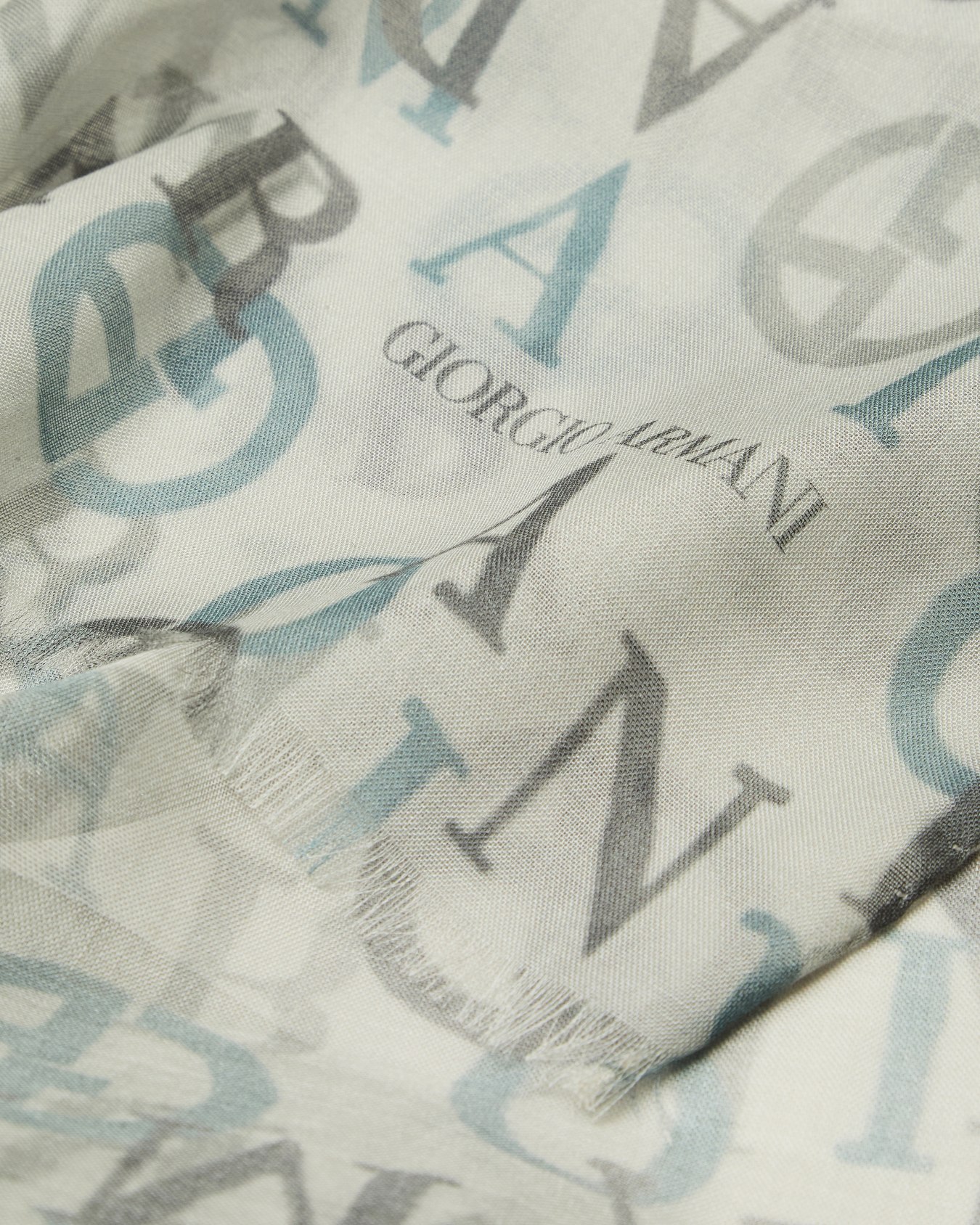 Printed cashmere and modal stole Slide 1