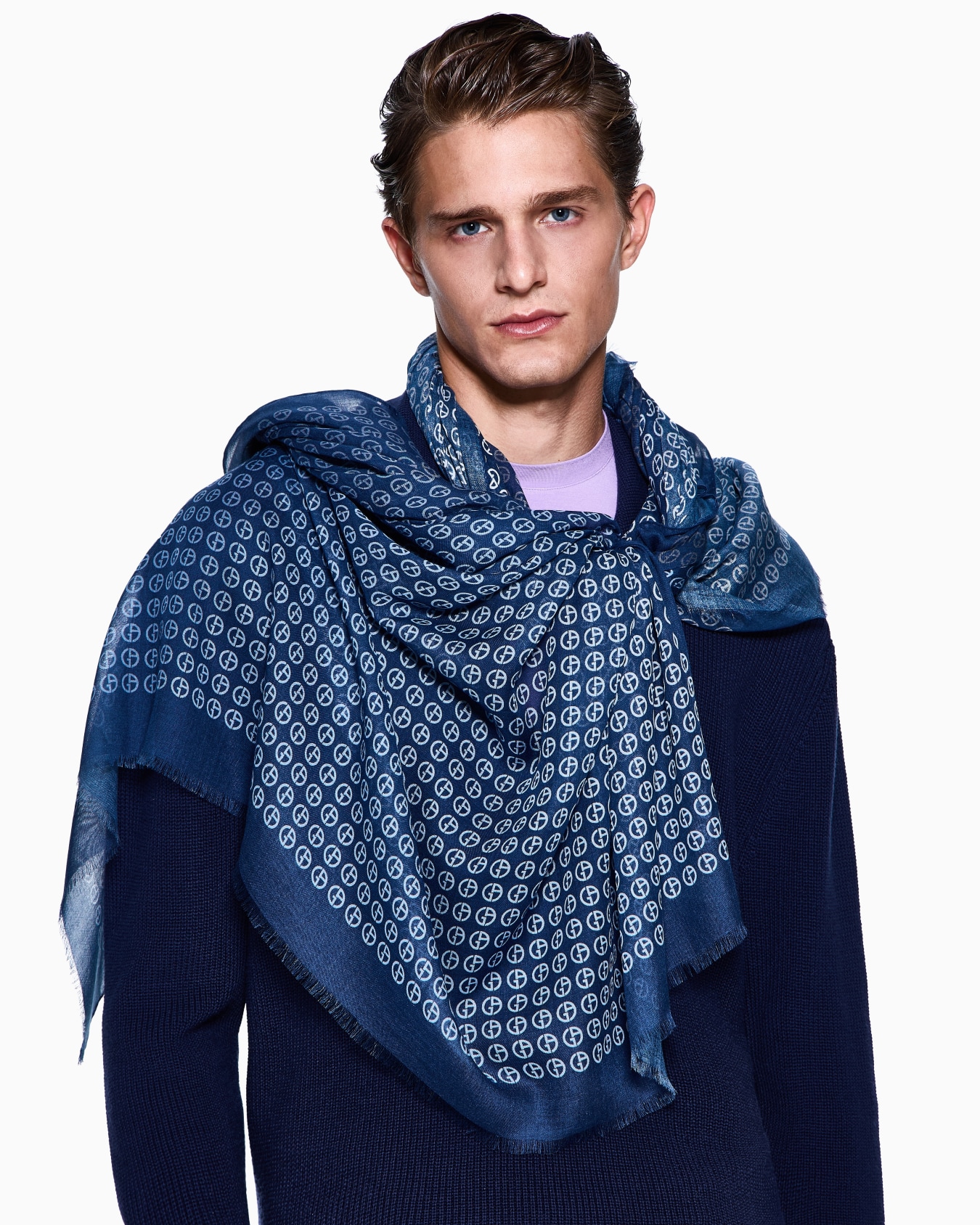 Printed cashmere and modal stole Slide 2