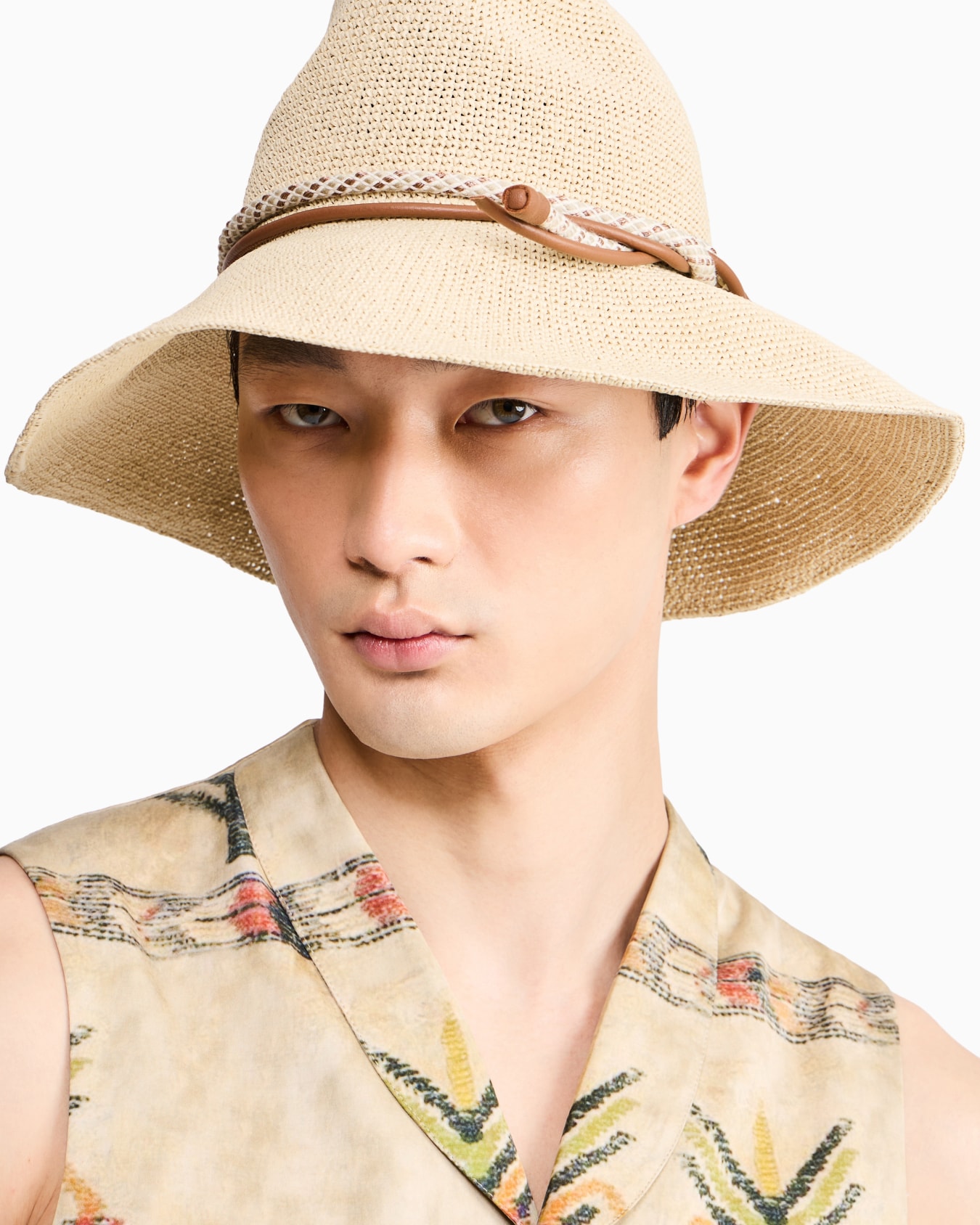 Cappello intrecciato Slide 3