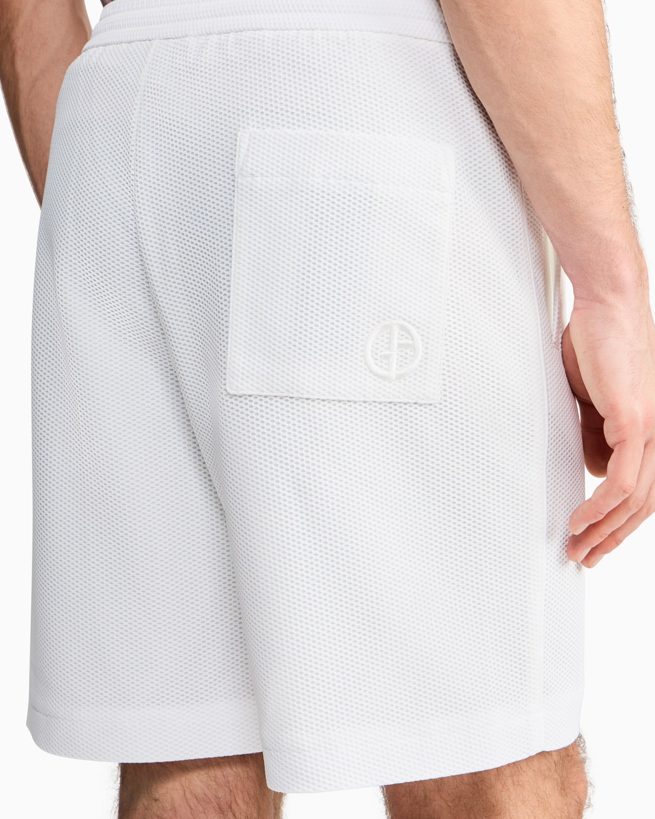 Bermuda shorts in technical waffle Slide 4