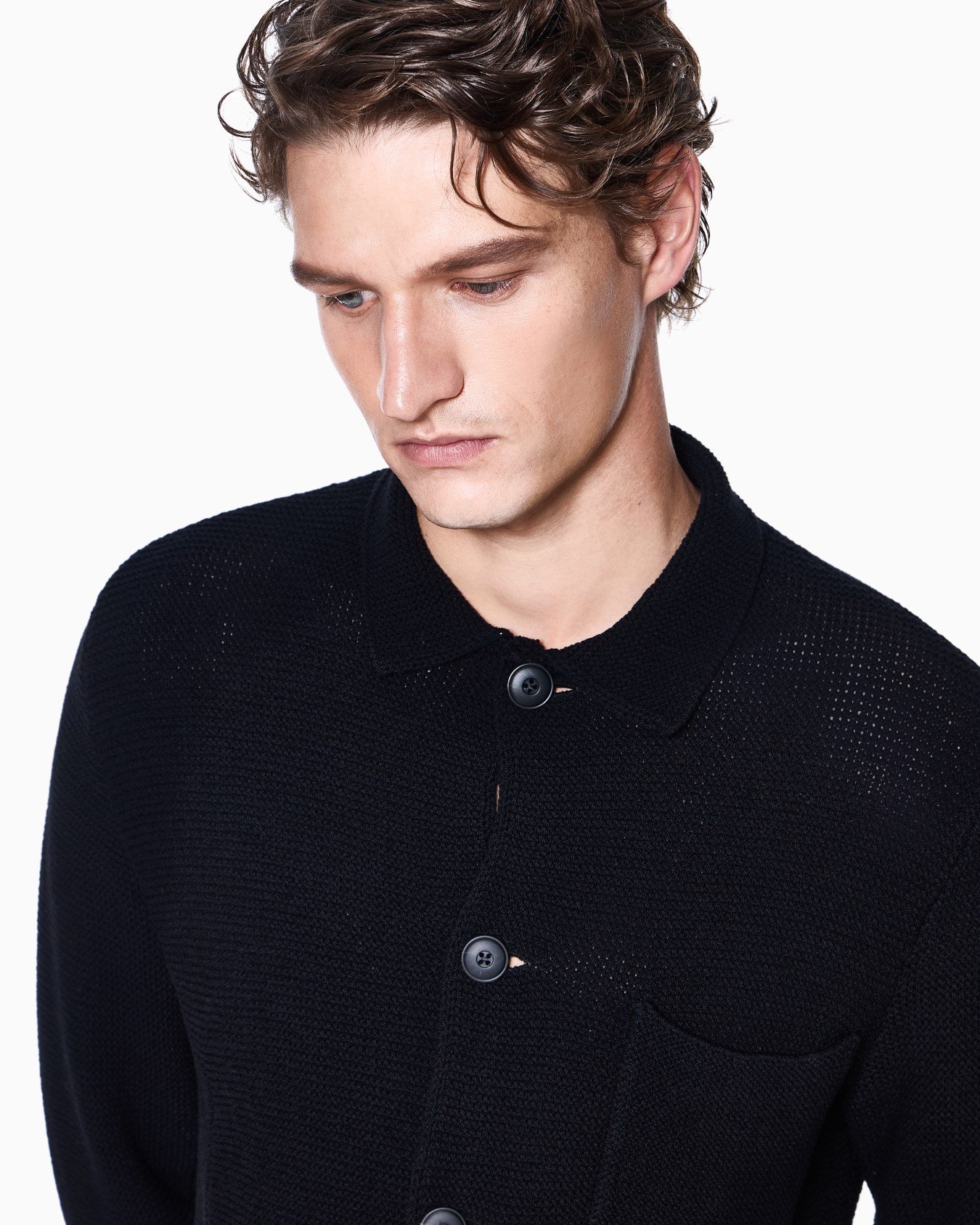 Single-breasted jacket in a links-stitch cotton knit Slide 4