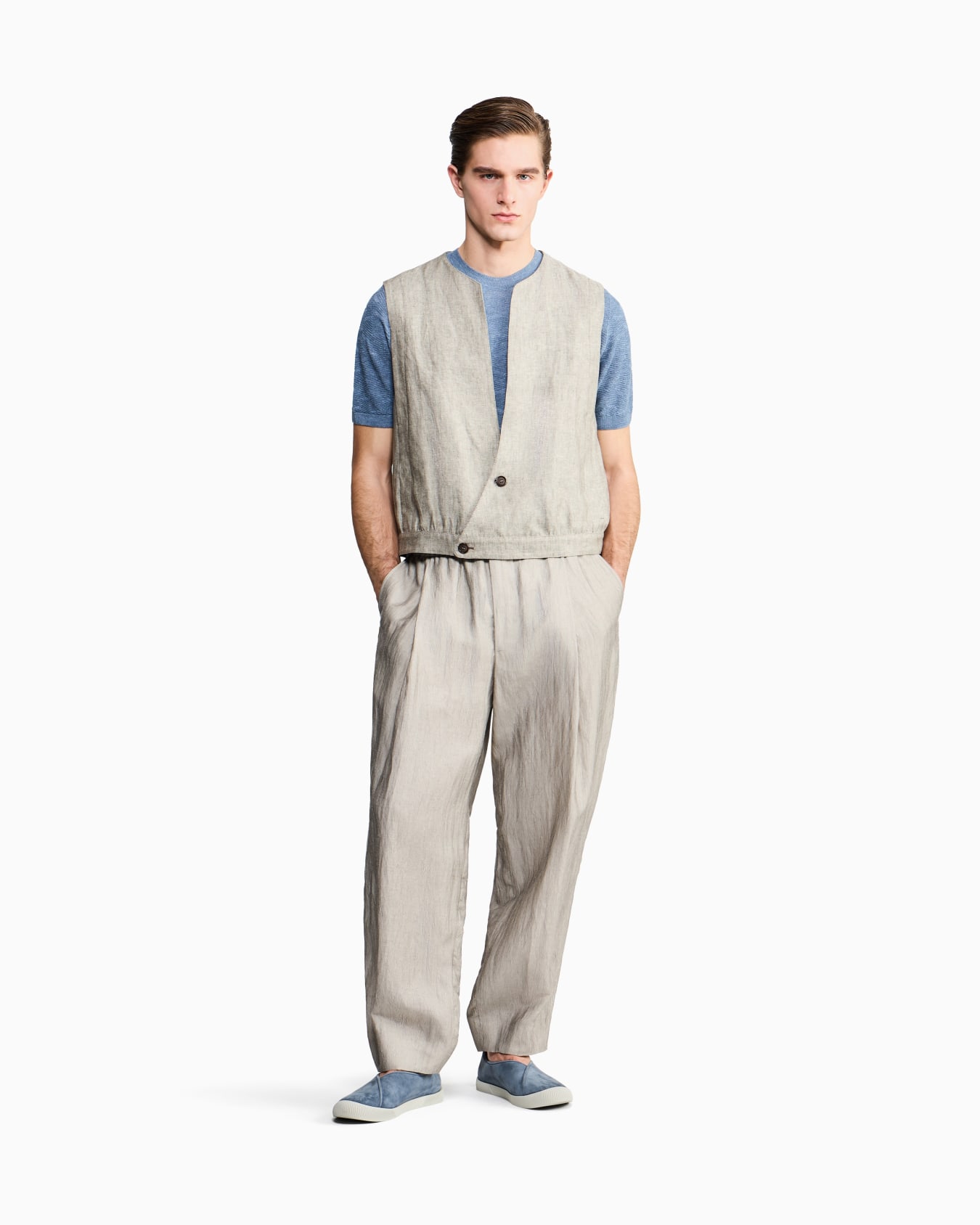 Pull à col rond en cachemire, soie et chanvre au point mousse Diapositive 1