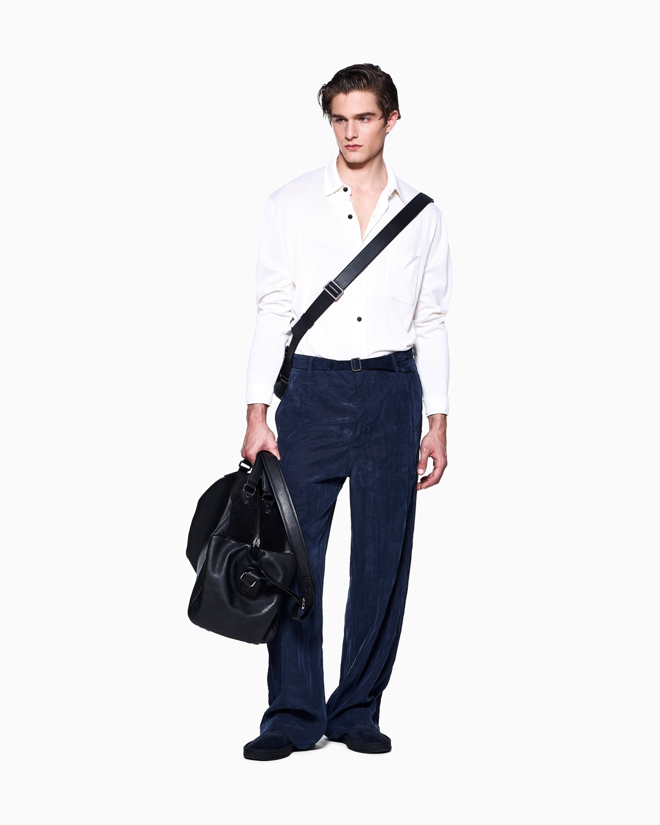 シャツ シルクニット スライドする 2