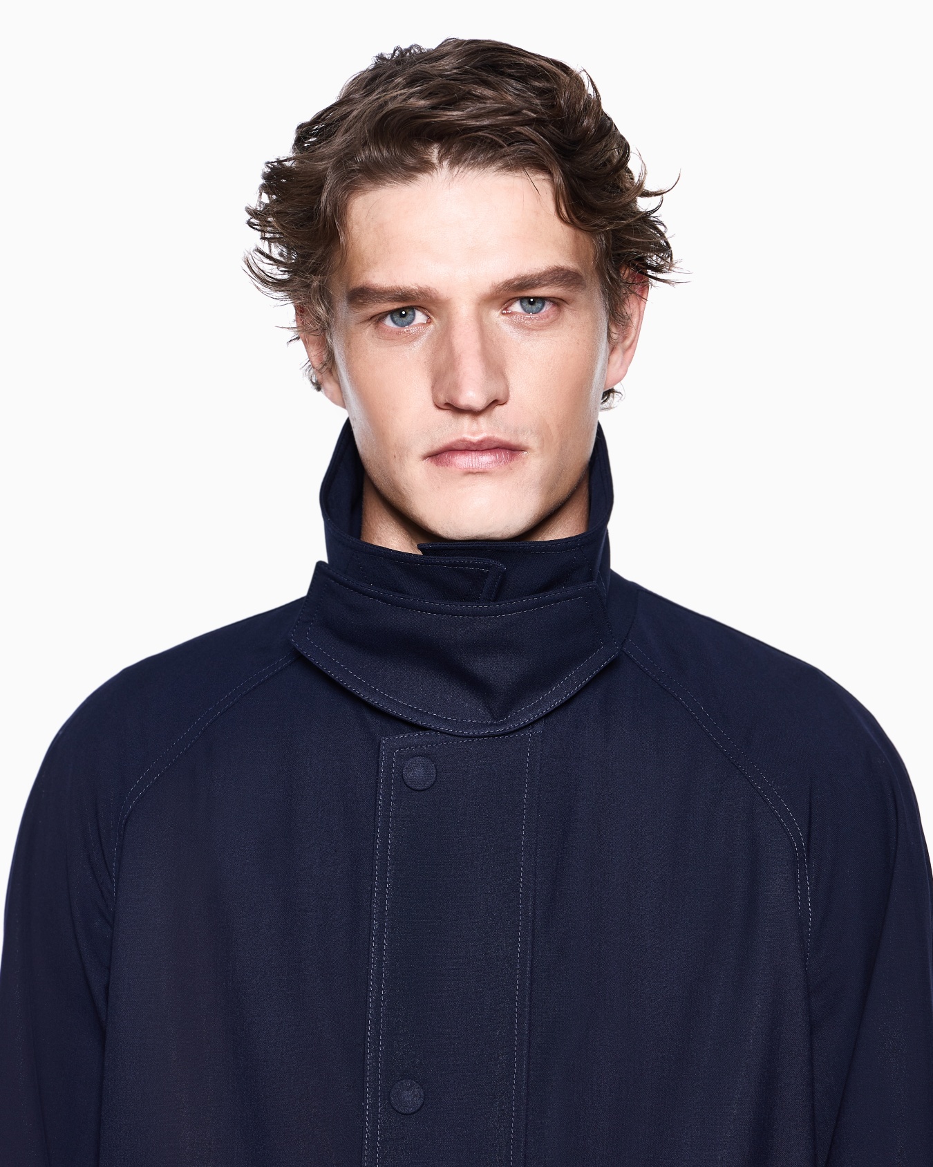 Wool and silk canvas pea coat Slide 4