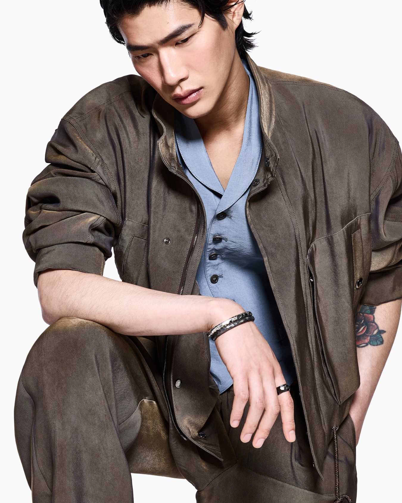 ASV washed silk single-breasted waistcoat Slide 4