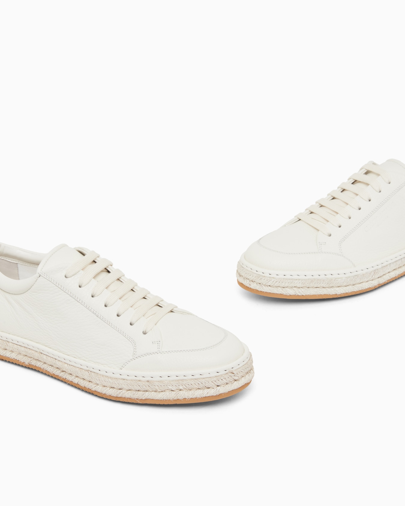 Deer Sneakers Slide 4