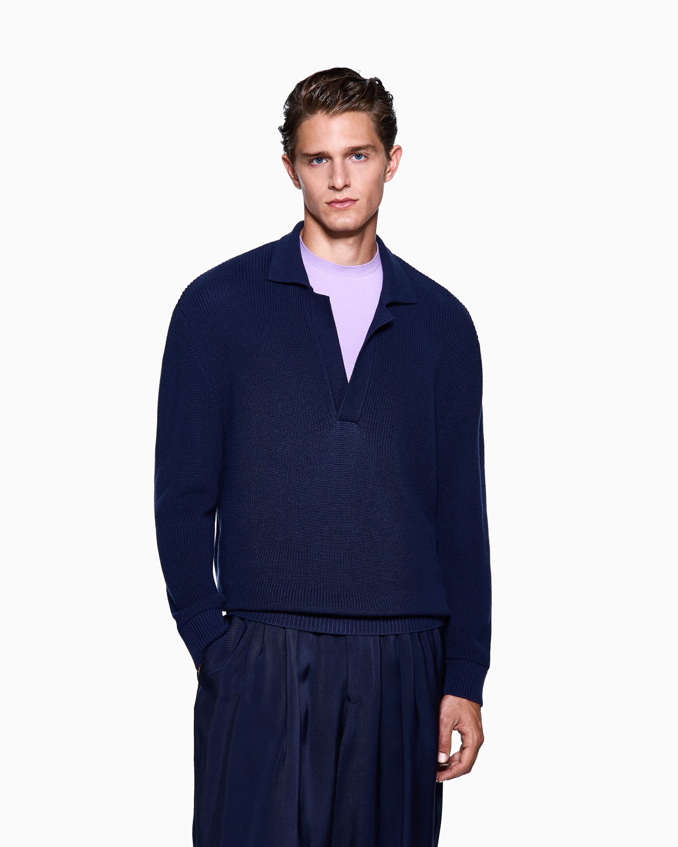 Long-sleeved polo shirt in cotton and cashmere with a half fisherman’s rib Slide 3