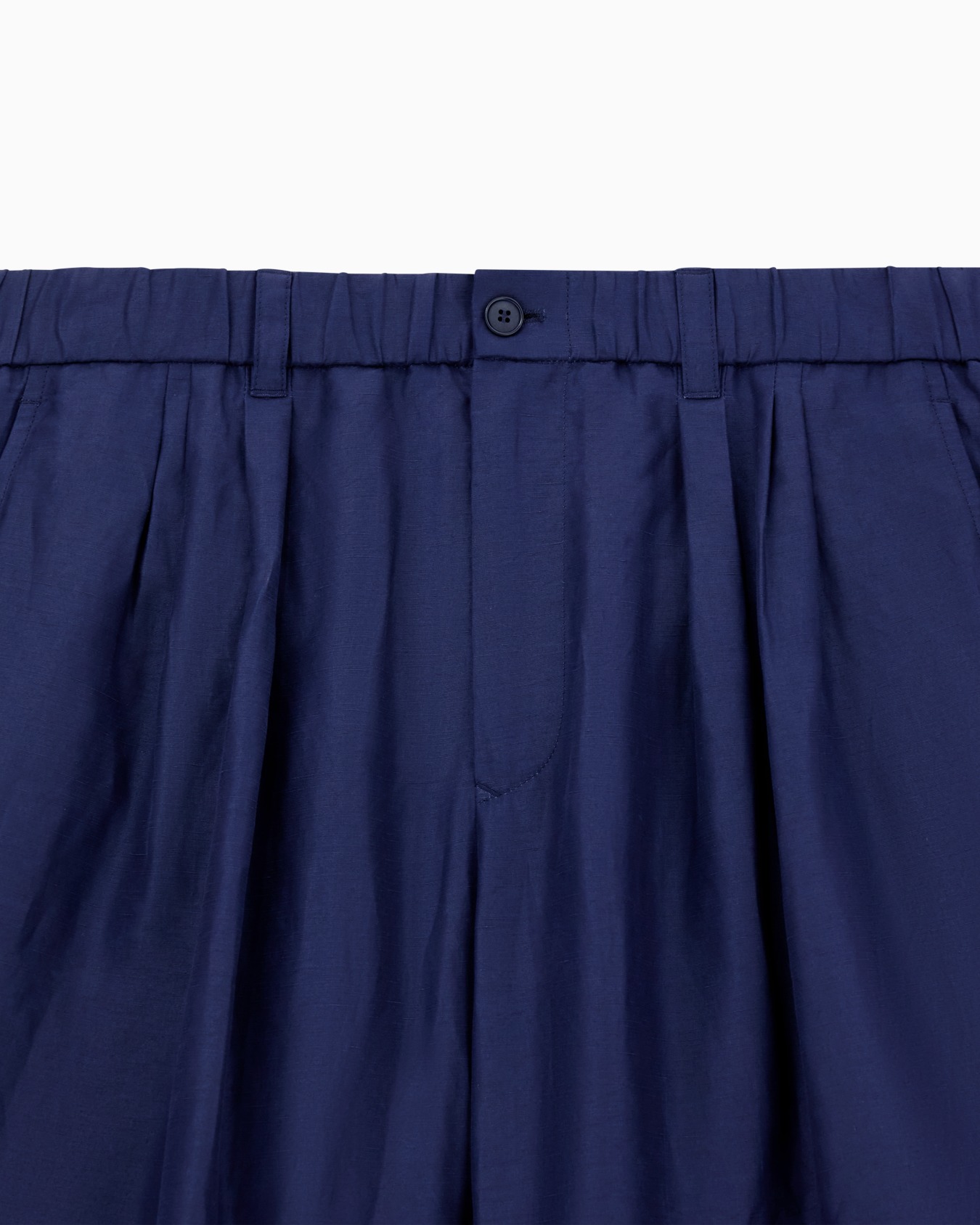 タック入りパンツ リネン／シルク フェード加工 スライドする 4