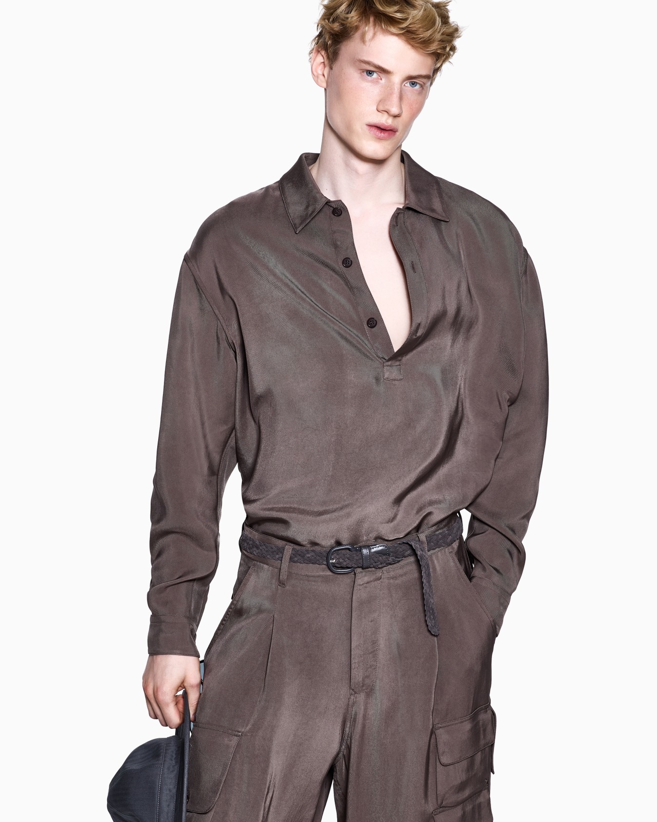 Pantaloni multi pocket in twill di viscosa delavé Slide 4