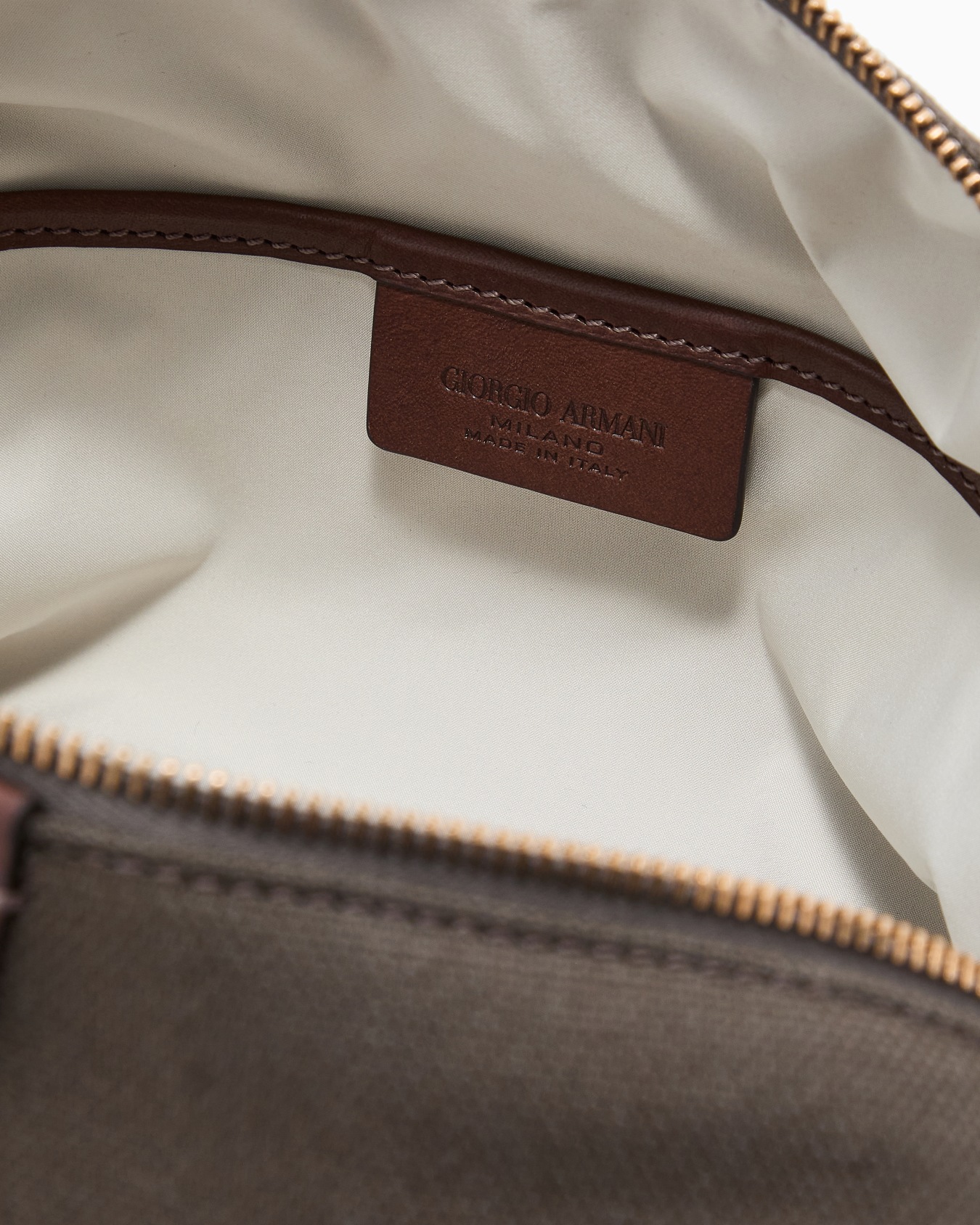 Beauty Case in Canvas Slide 2