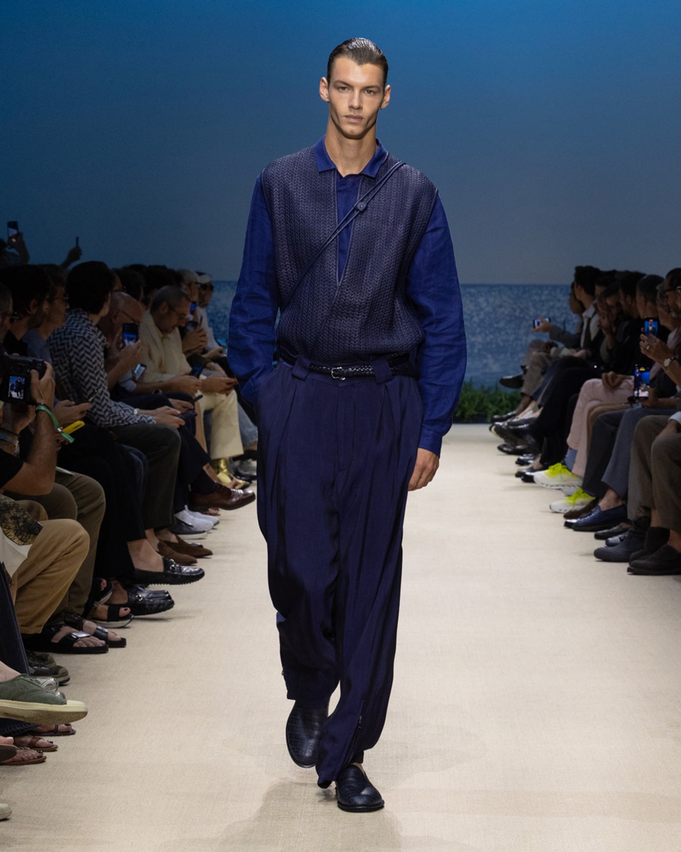 Linen shirt with asymmetric closure Slide 1