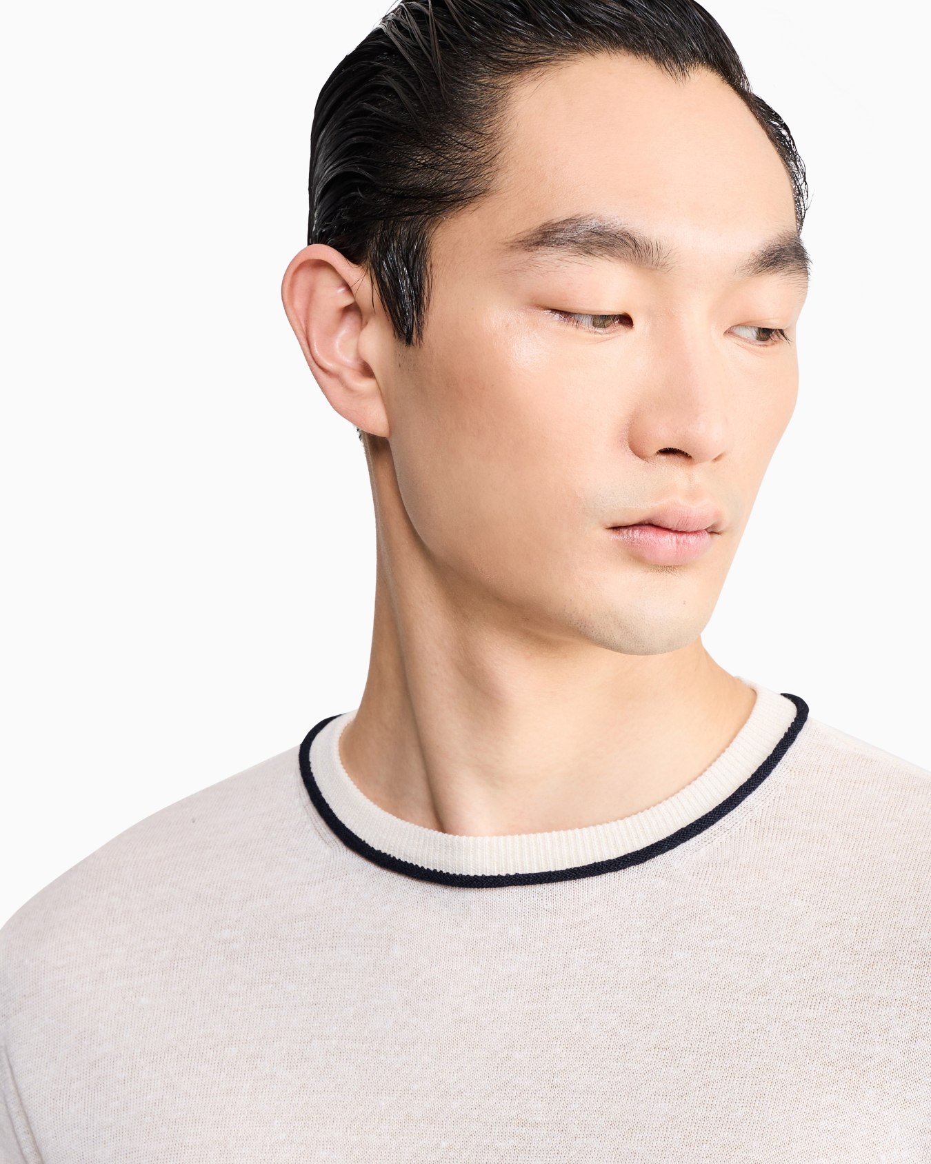 Pull à col rond en lin et soie Diapositive 4