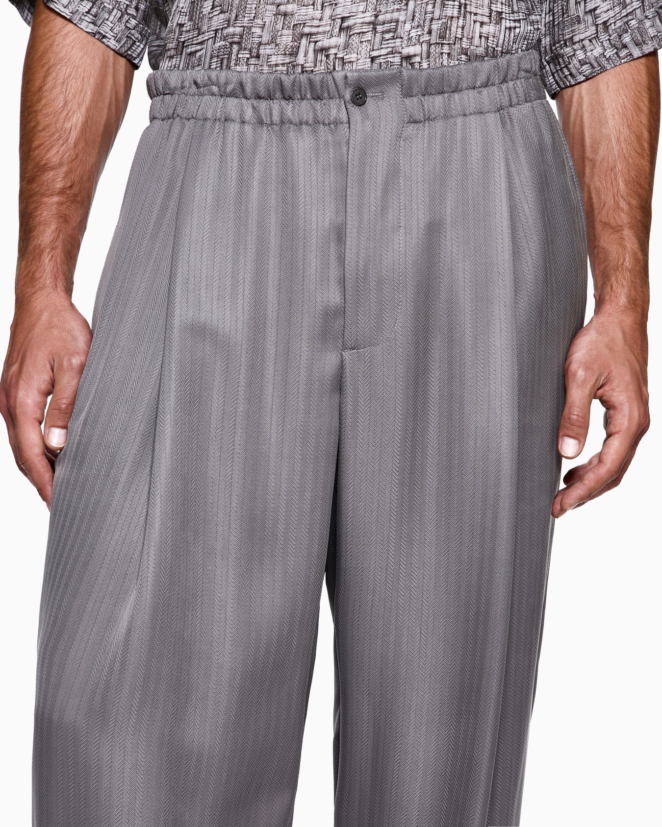 Cupro chevron double-breasted suit Slide 4