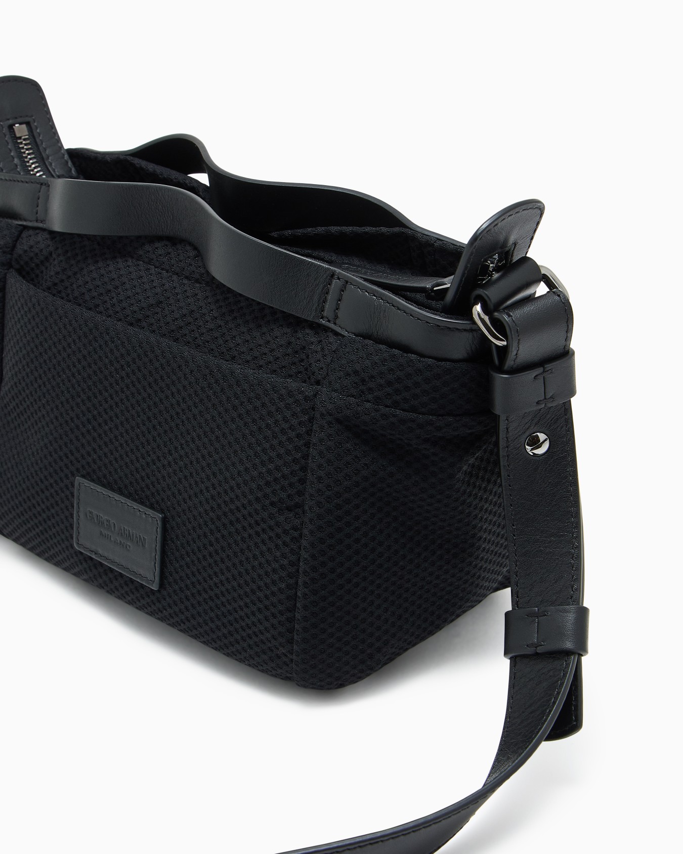 Mesh and leather crossbody bag Slide 4