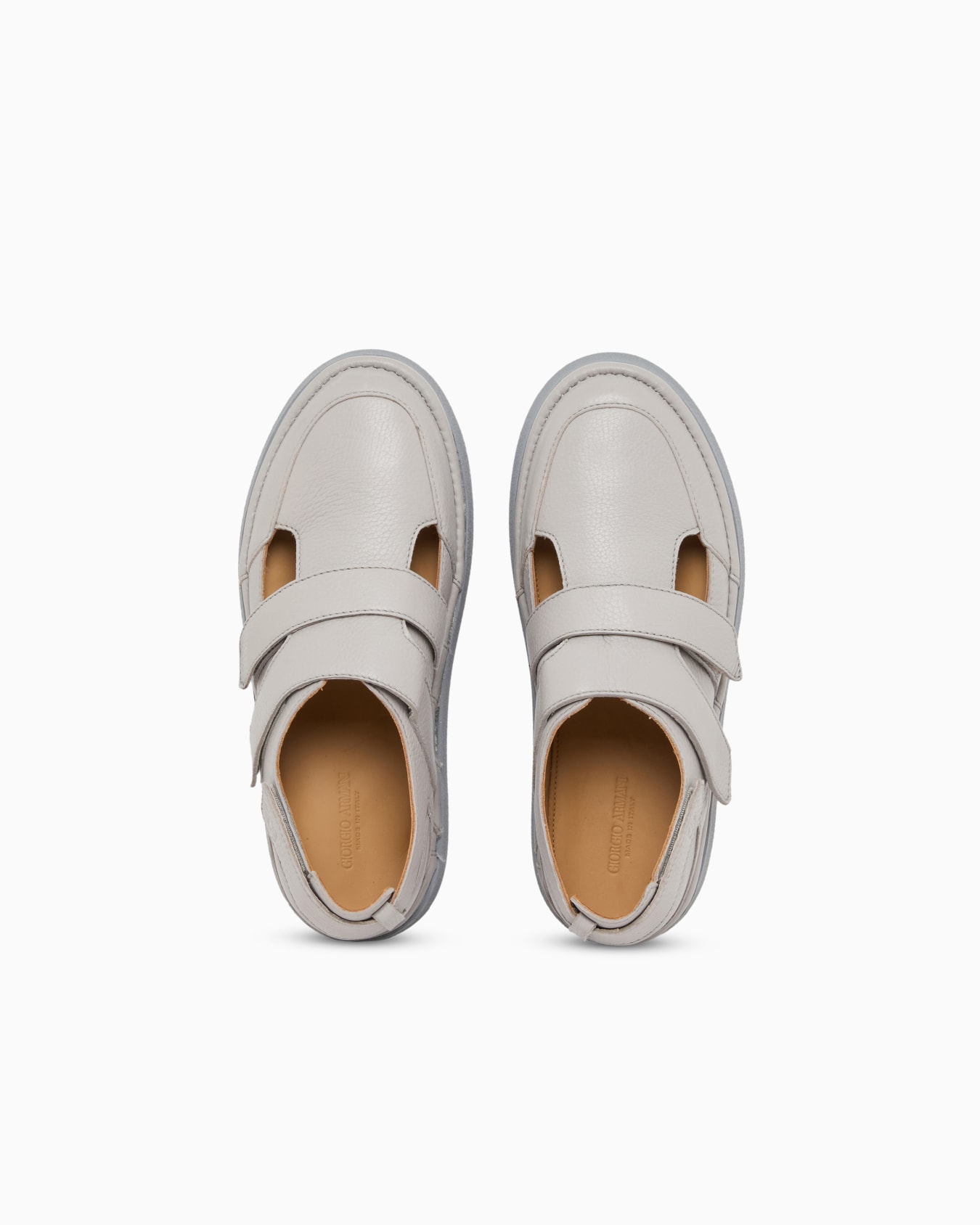 Leather sandals with cut-outs Slide 2