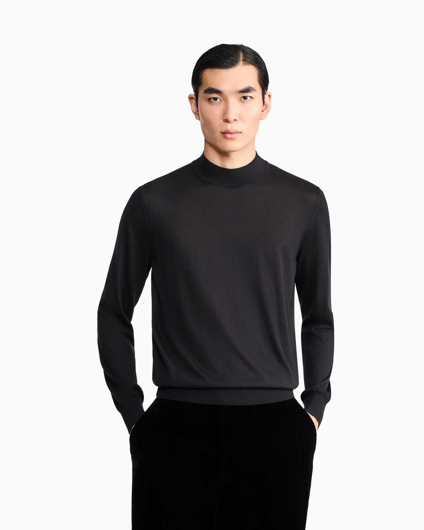 Cashmere and silk turtleneck sweater Slide 3