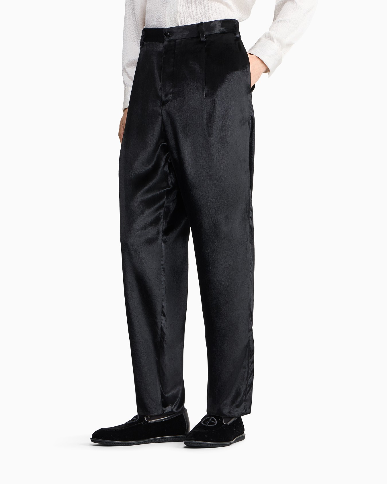 Velvet single-pleated trousers Diapositiva 3