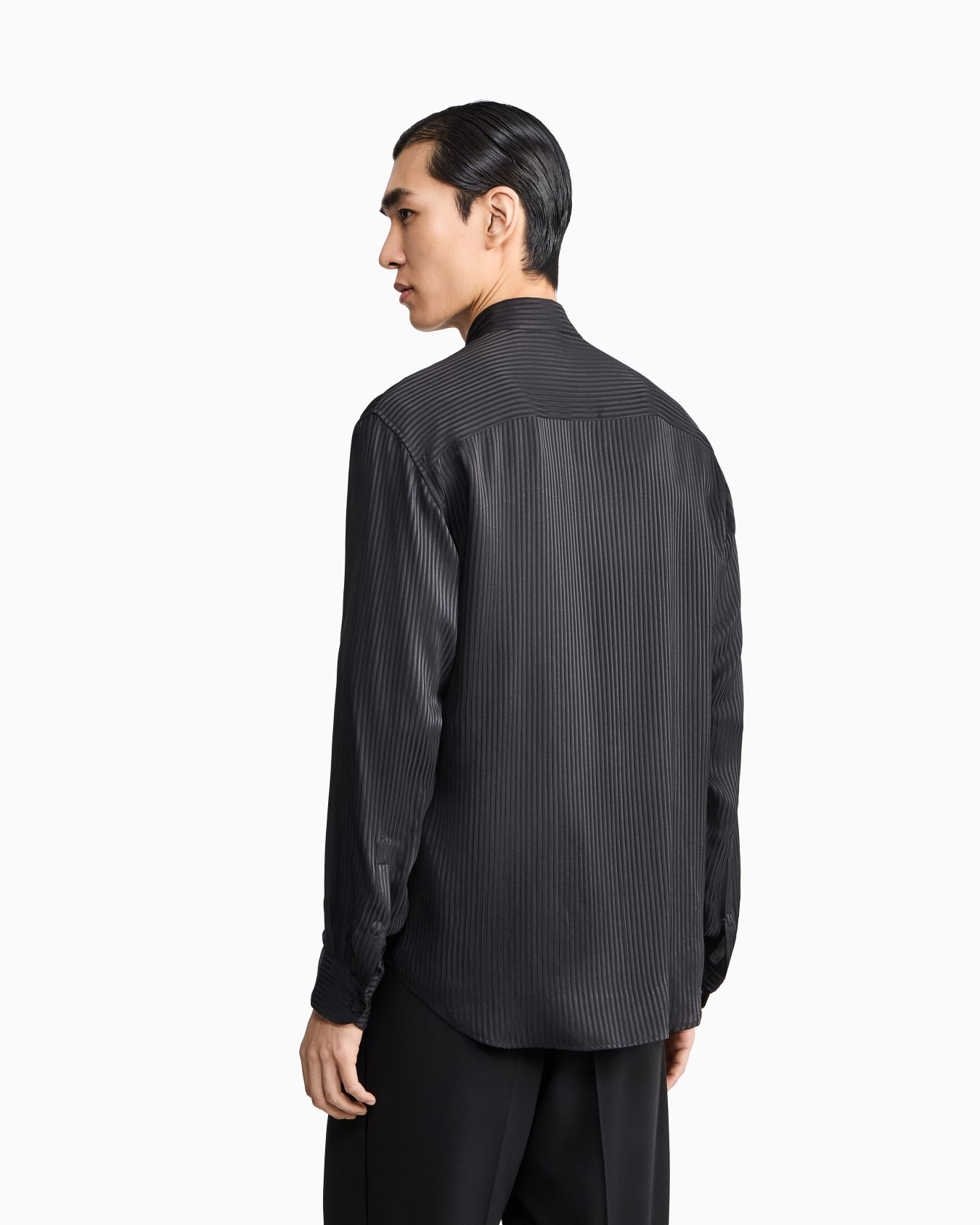 Silk and viscose blend creponne shirt Slide 2