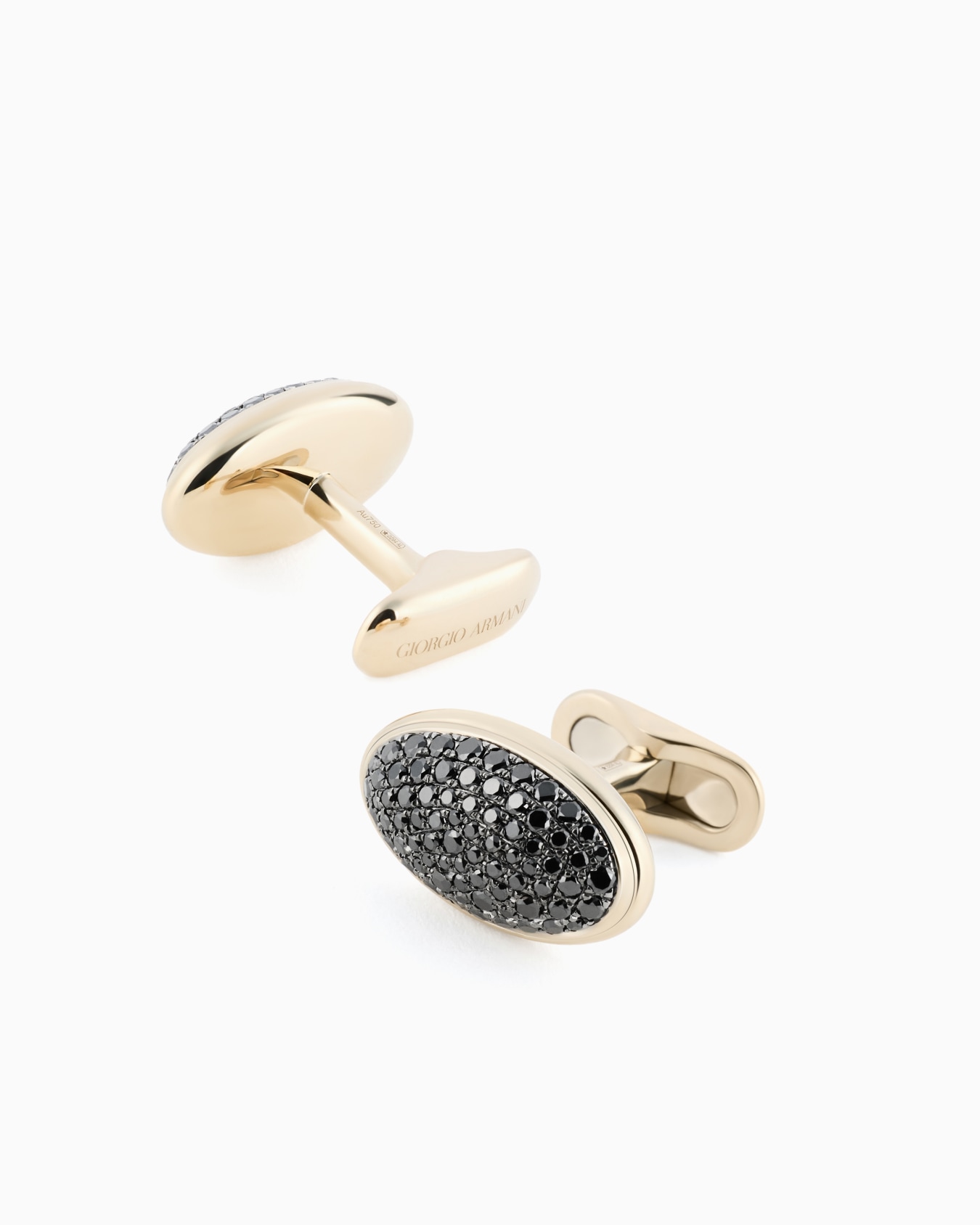 Gadir cufflinks in 18k gold and diamonds Slide 1