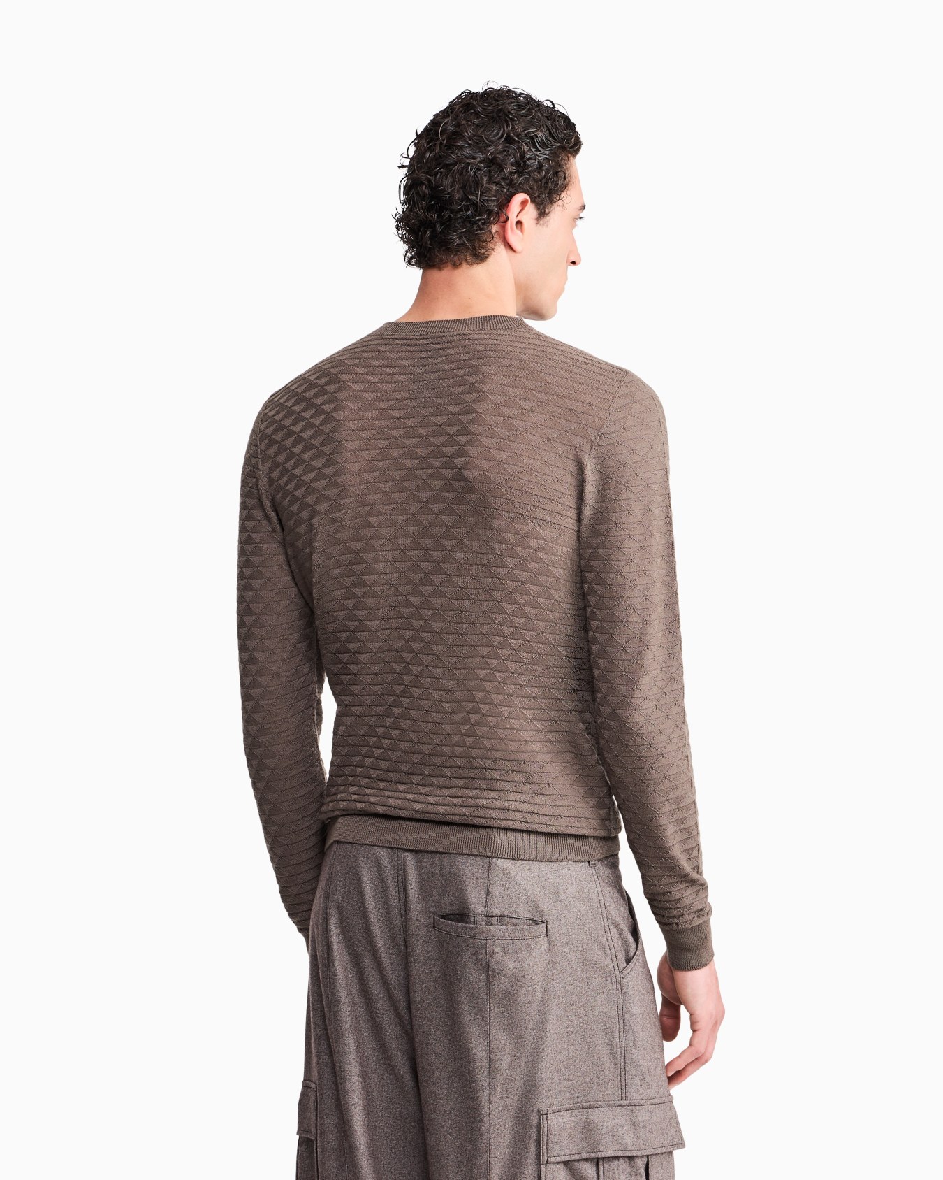 Sweater with regular fit in virgin wool with triangle weave Slide 5