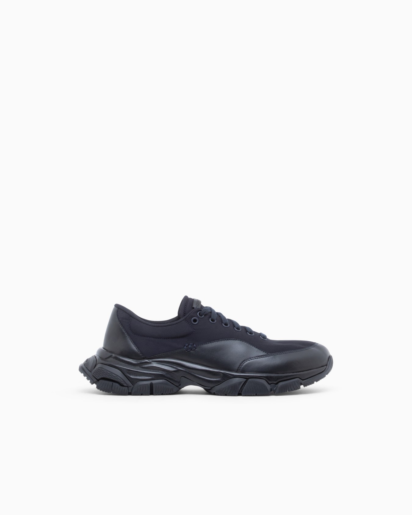 Sneaker in nylon and leather with rubber sole Slide 0