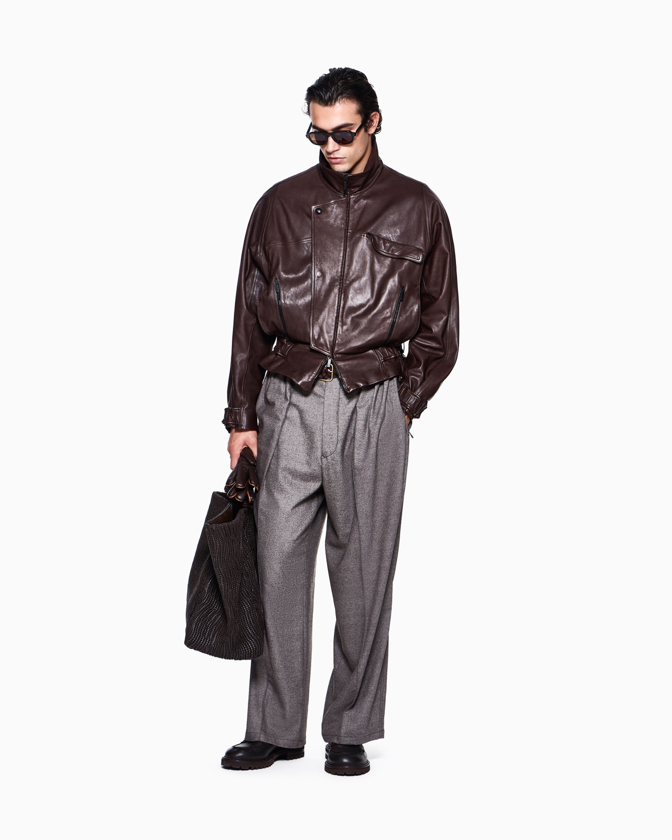 Blouson jacket oversized in leather with cupro lining Slide 1