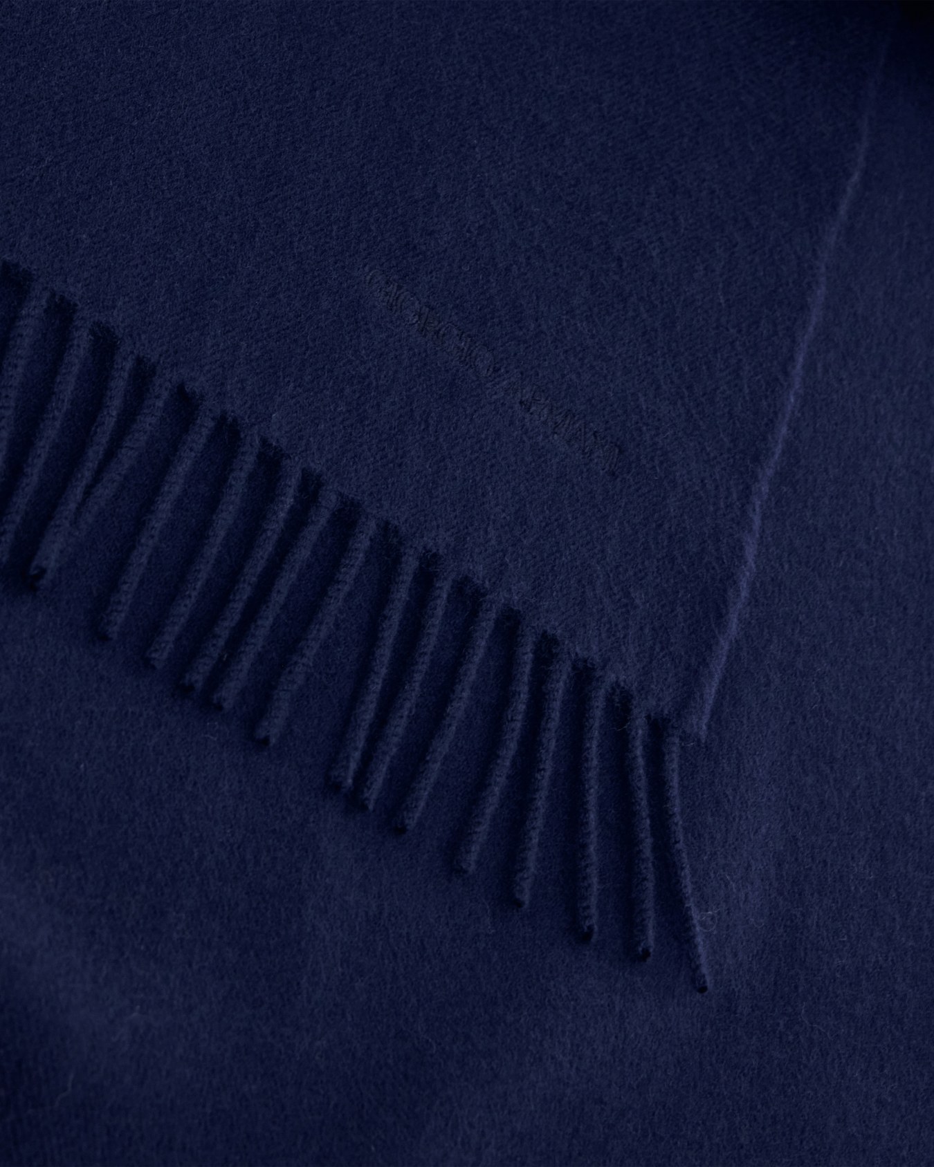 Stole in wool Slide 1