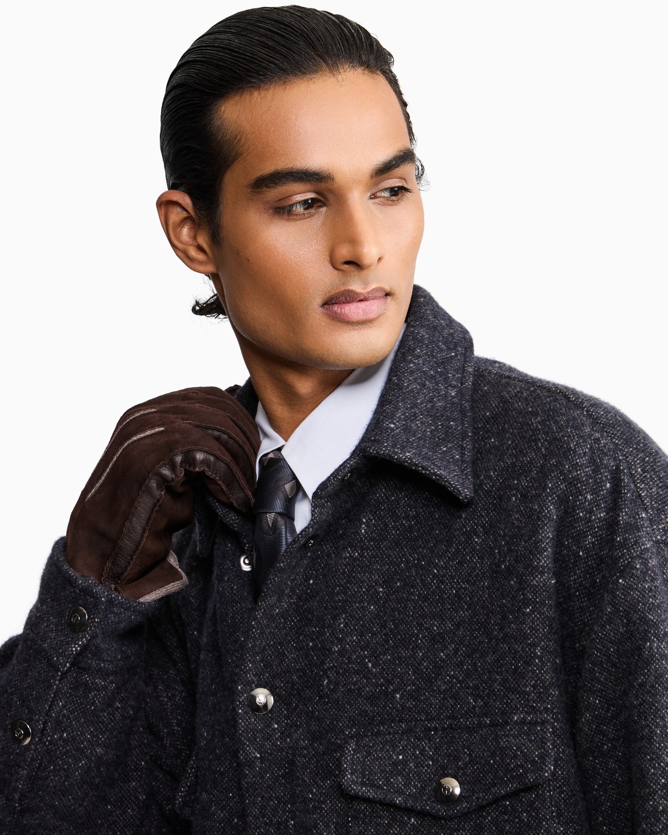 Glove in suede with cashmere lining Slide 2