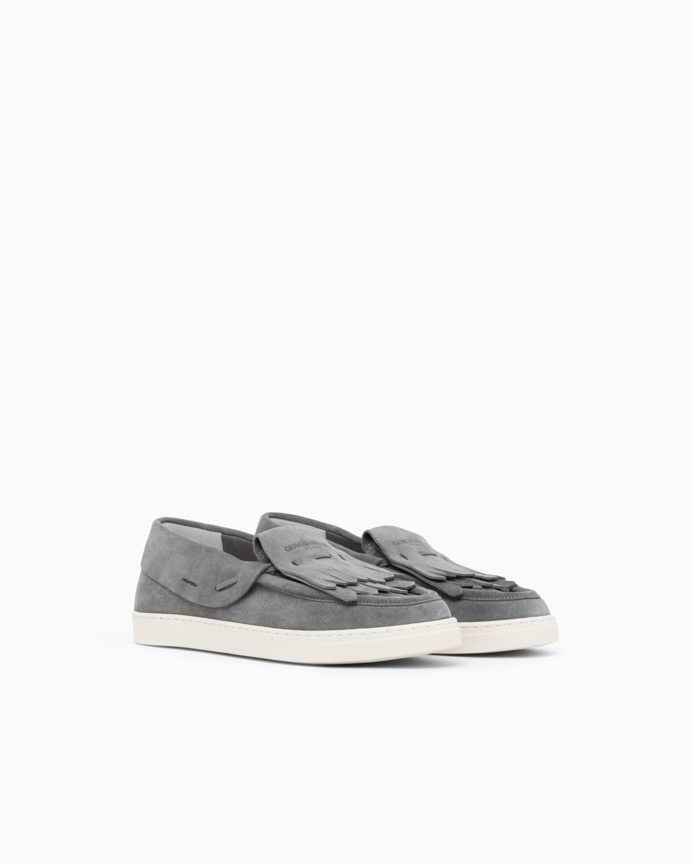 Loafer aus Wildleder mit Fransen und Gummisohle Folie 1